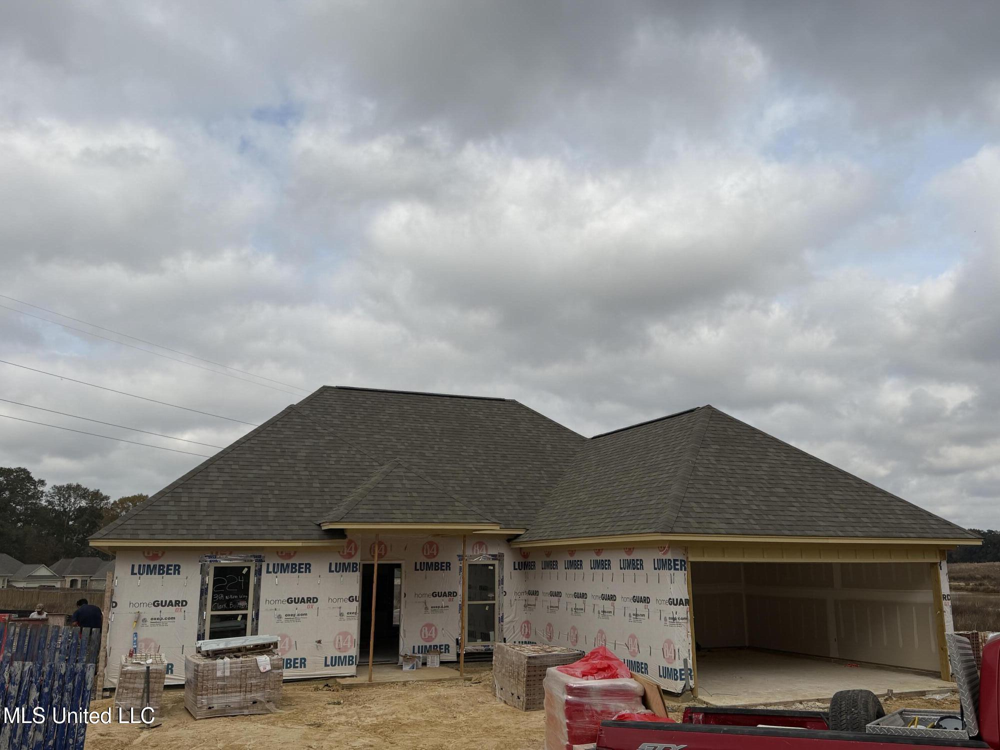364 Willow Way Property Photo 1