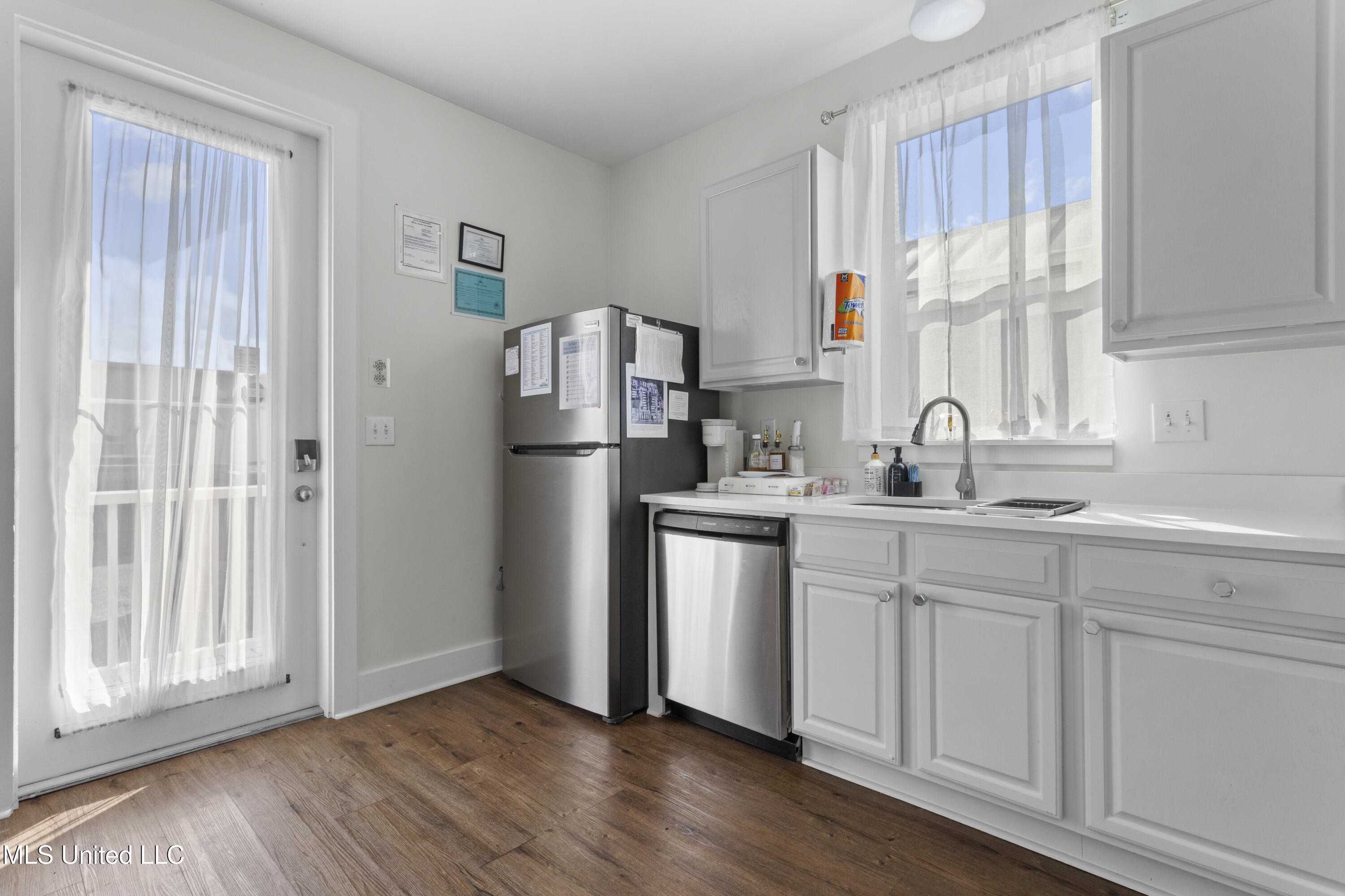 2207 Government Street Property Photo 15