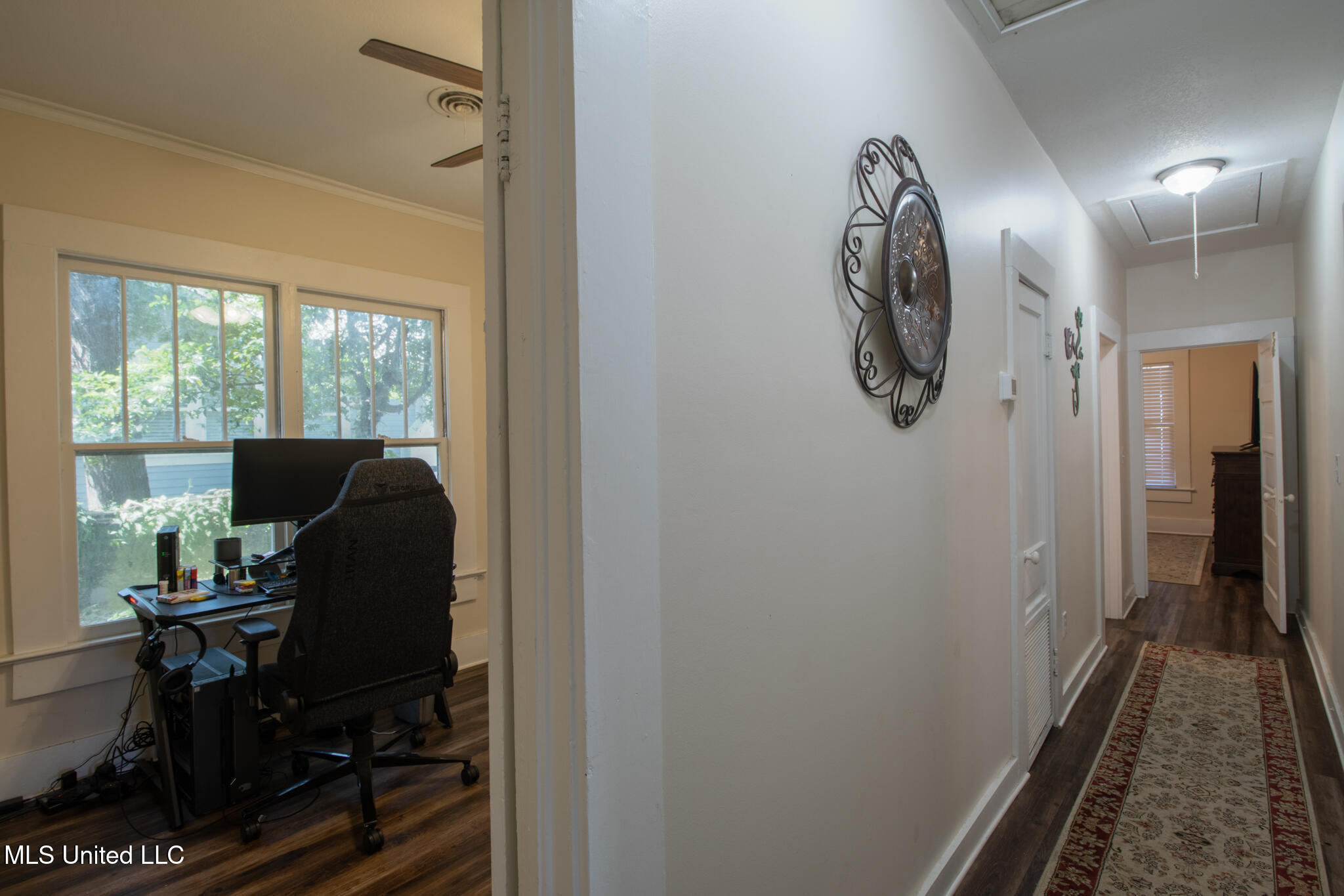 258 Querens Avenue Property Photo 11