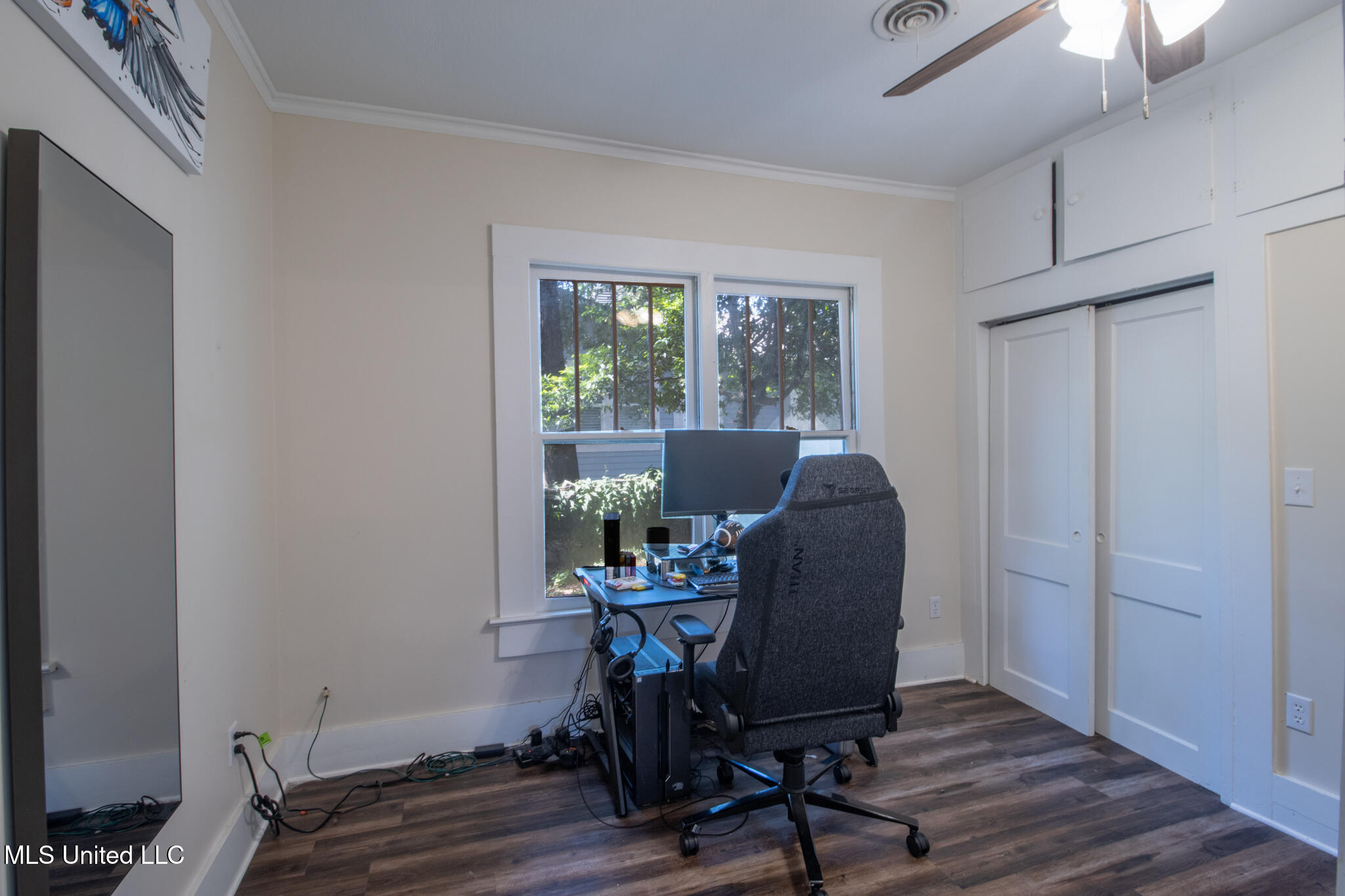258 Querens Avenue Property Photo 12