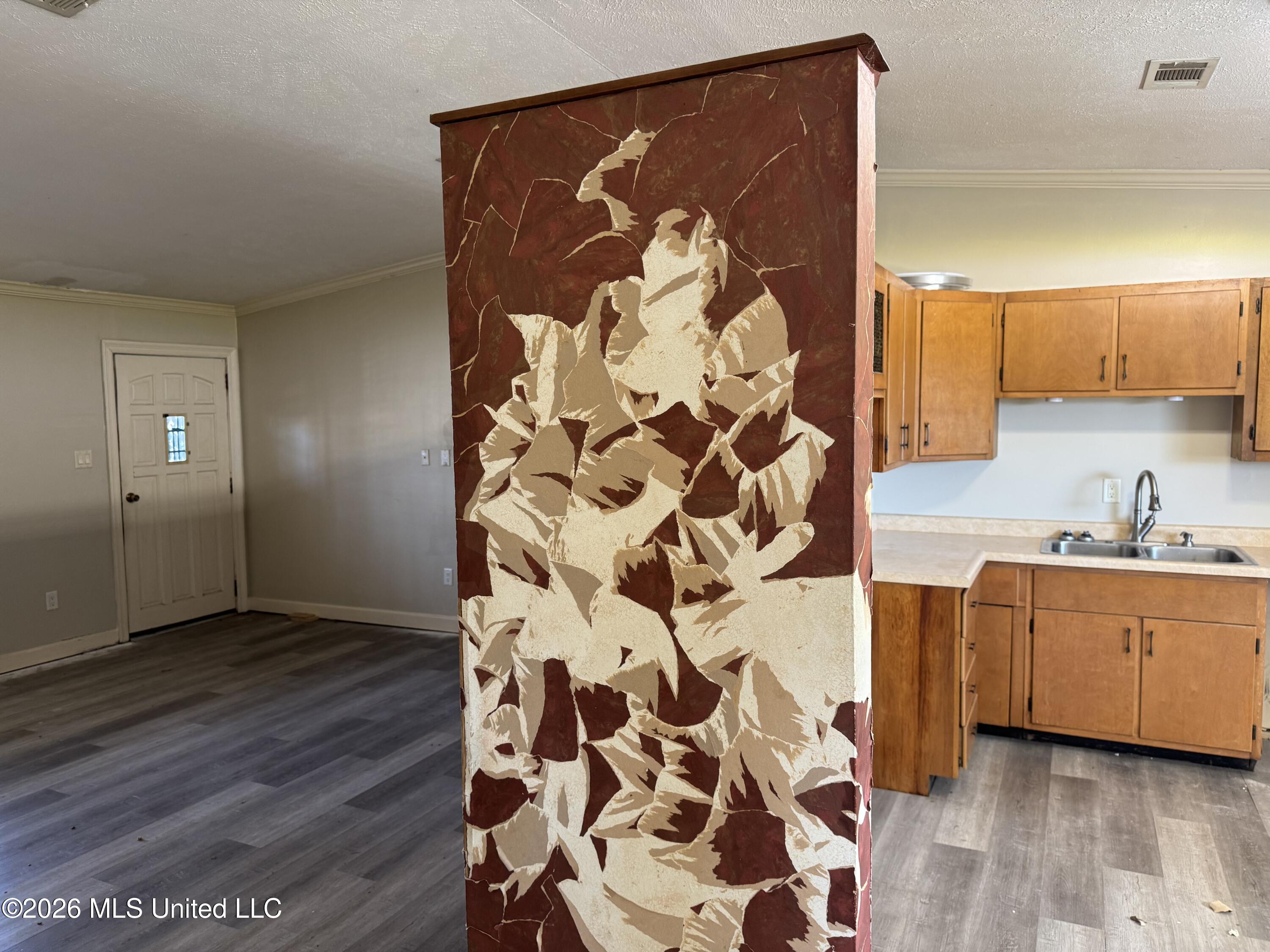 655 Ralde Circle Property Photo 3