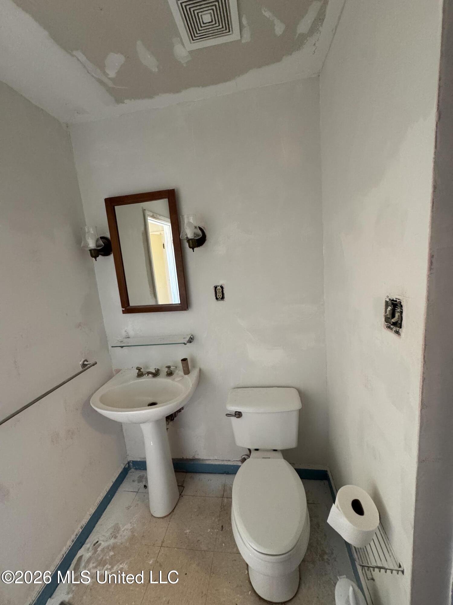 655 Ralde Circle Property Photo 15