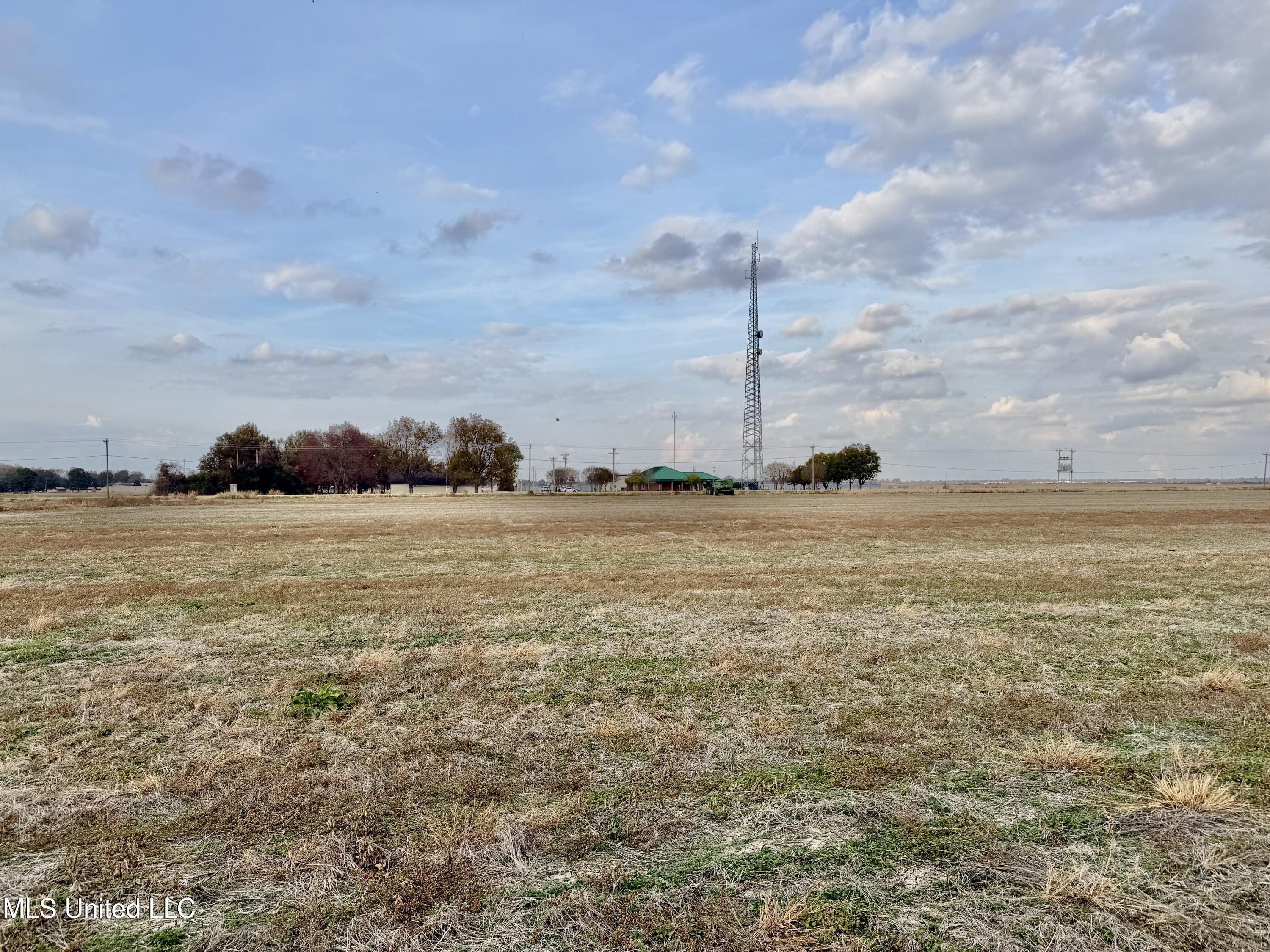 1250 Vfw Road Property Photo 7