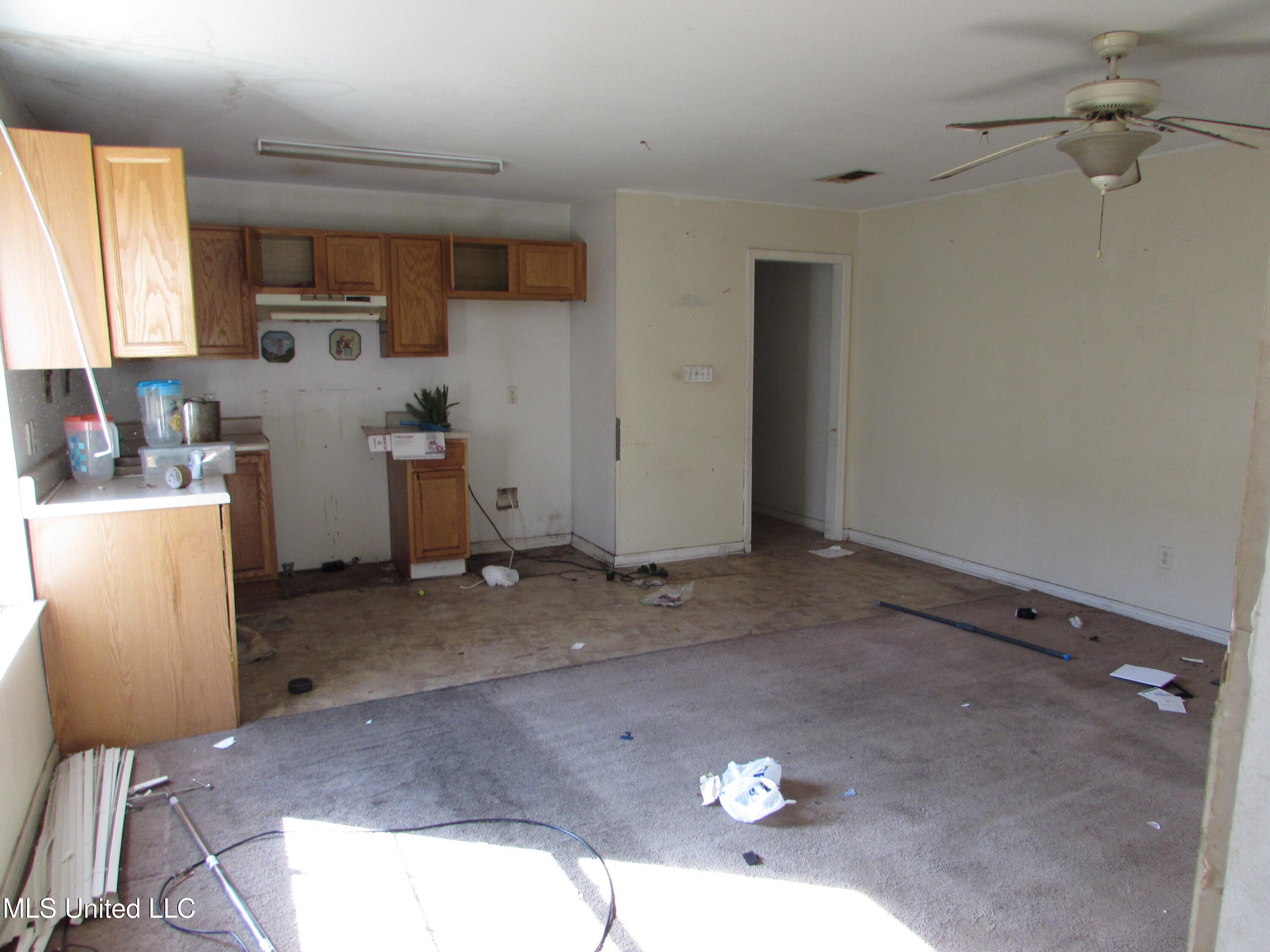 2013 32nd Avenue Property Photo 2
