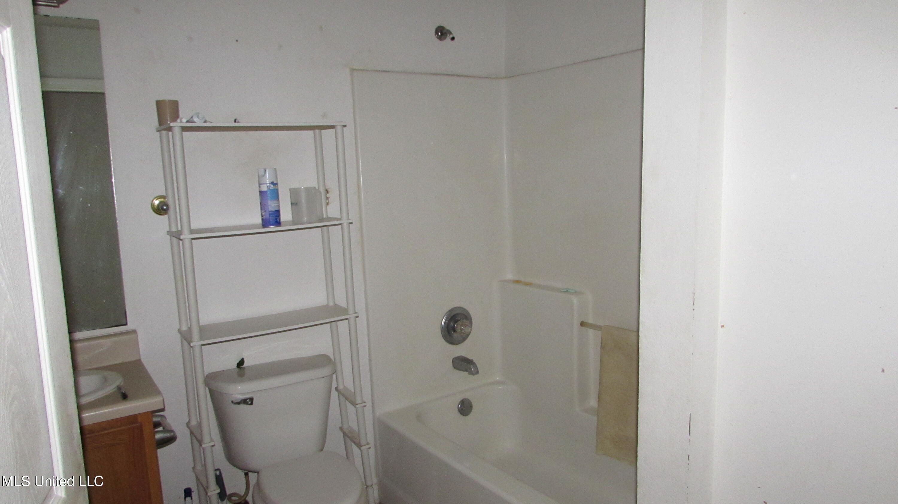 2013 32nd Avenue Property Photo 7