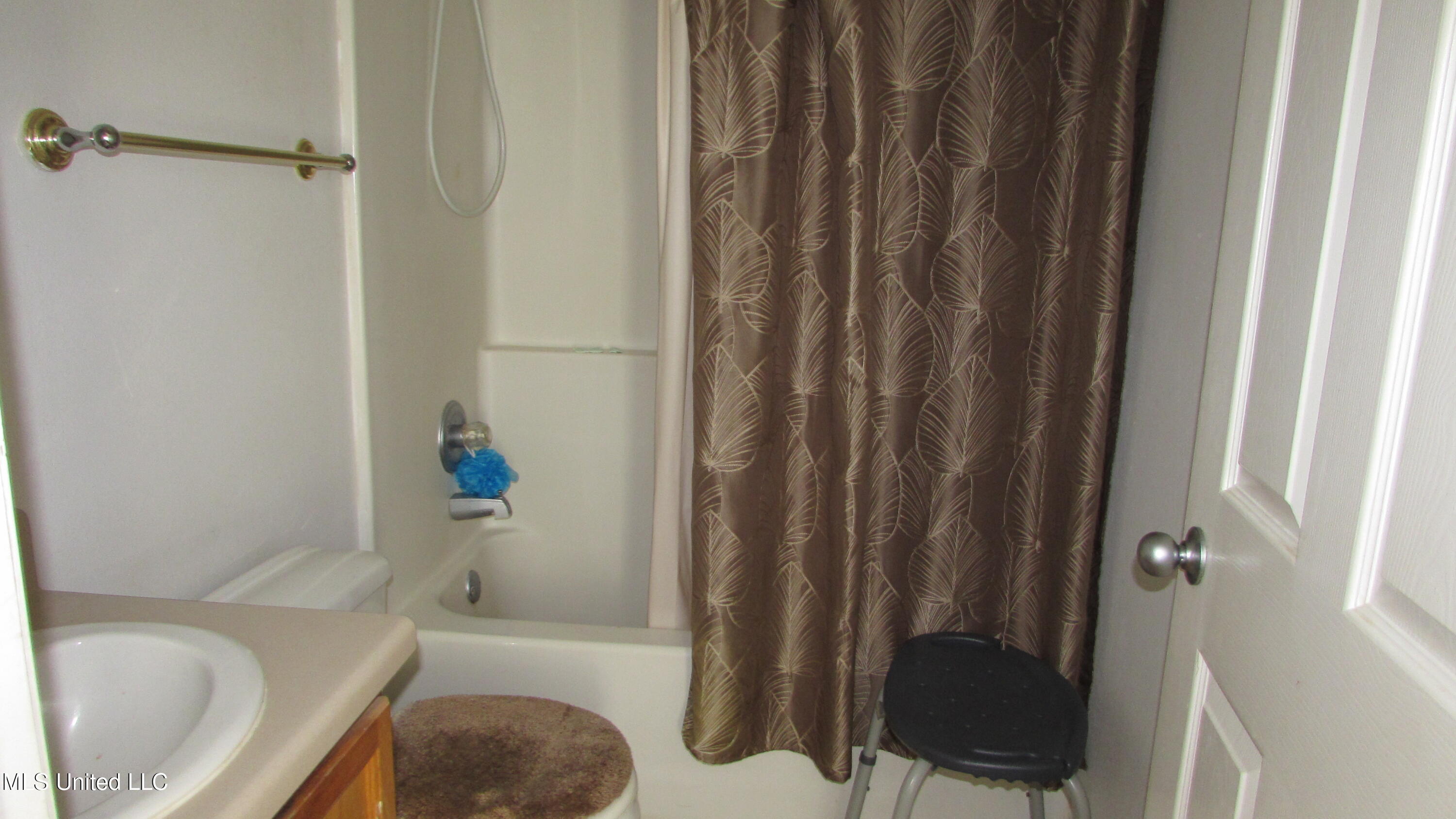 2013 32nd Avenue Property Photo 9