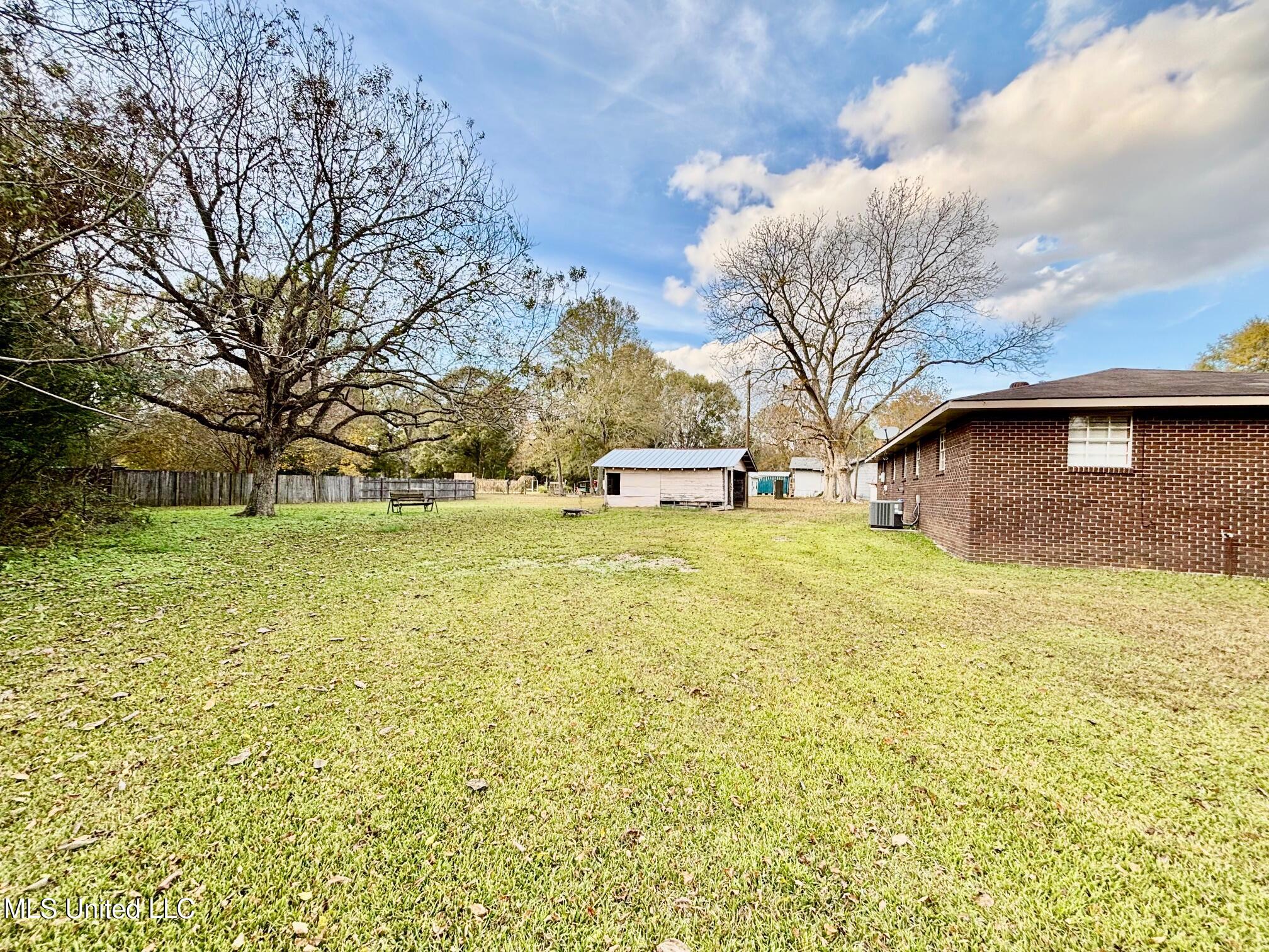 23 Topeka Jayess Road Property Photo 12