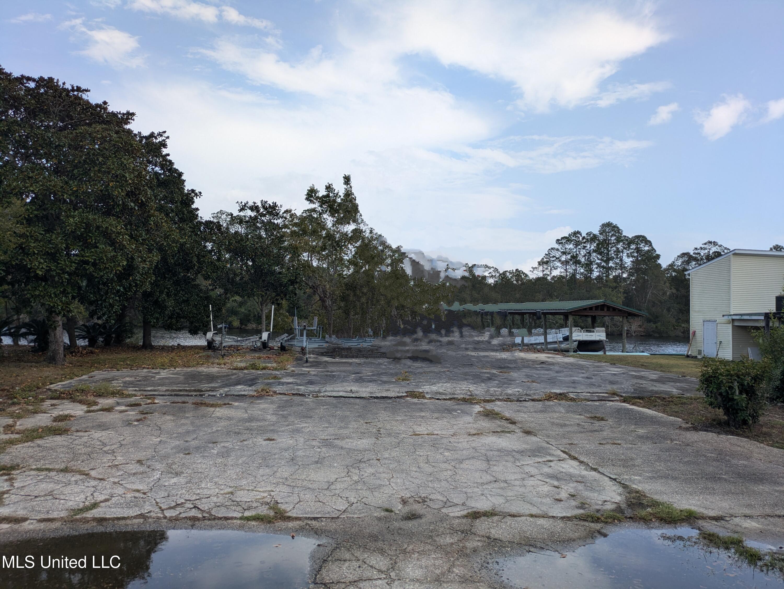 15110 Chickasaw Road Property Photo 3