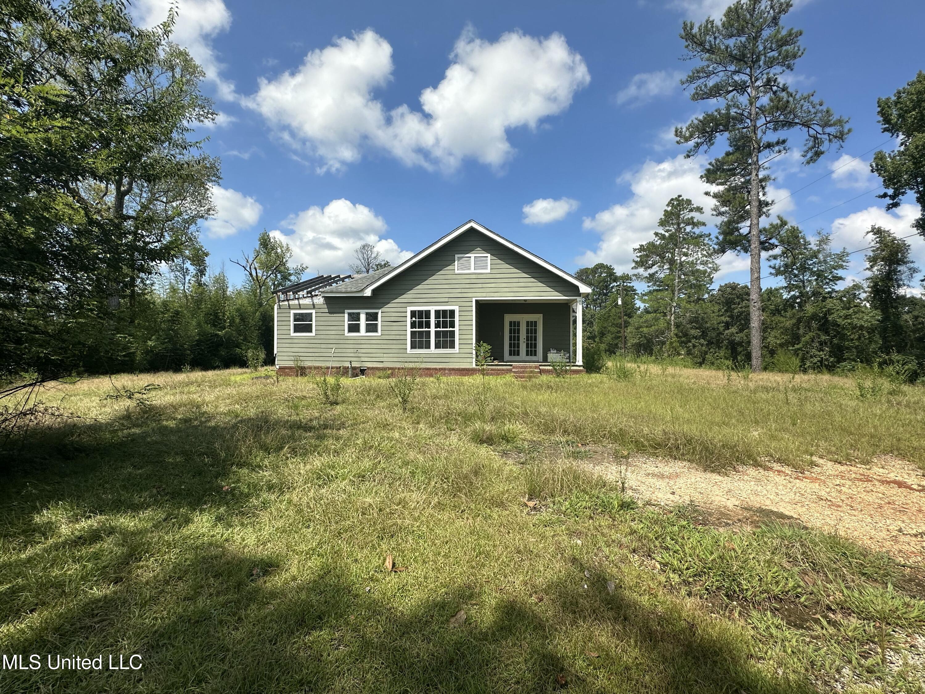 4393 County Road 470 Property Photo 4
