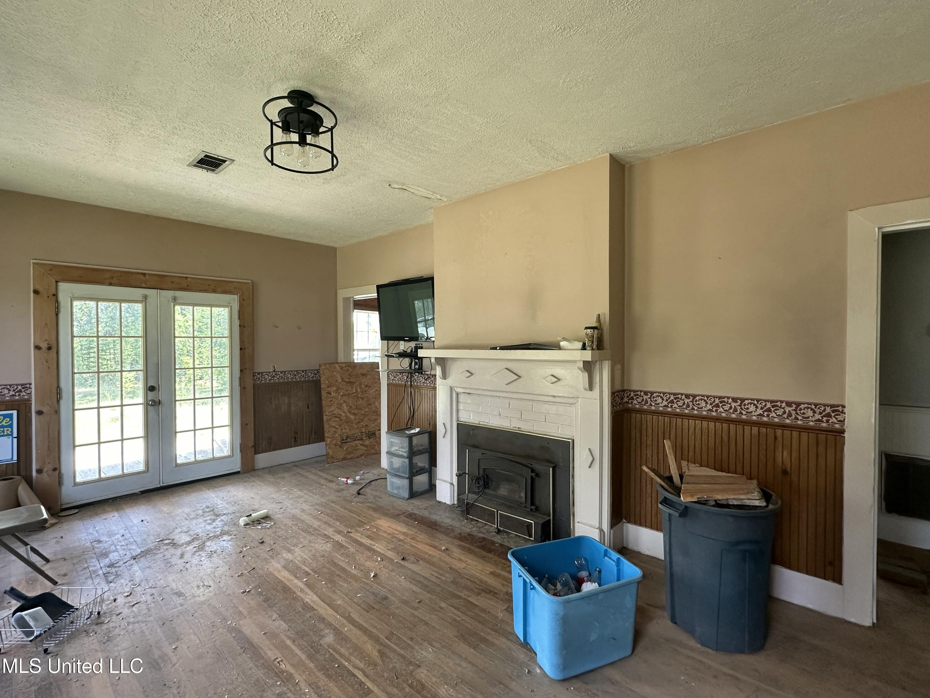 4393 County Road 470 Property Photo 12