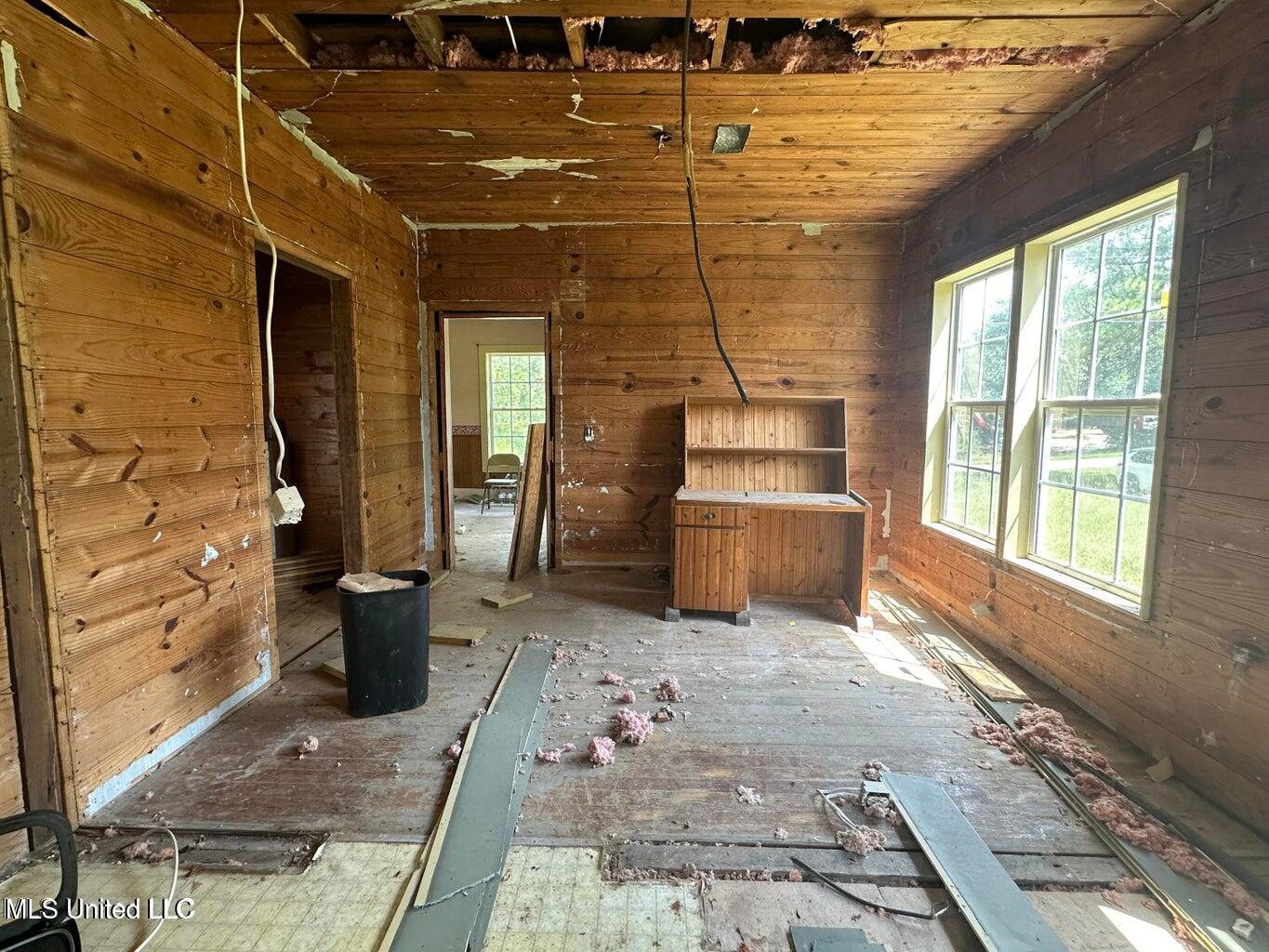 4393 County Road 470 Property Photo 23