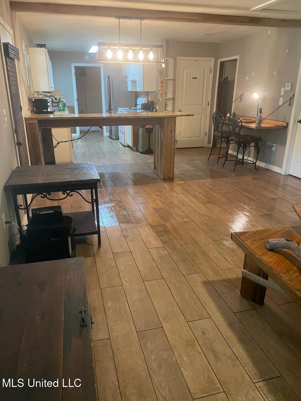 706 Anderson Avenue Property Photo 22