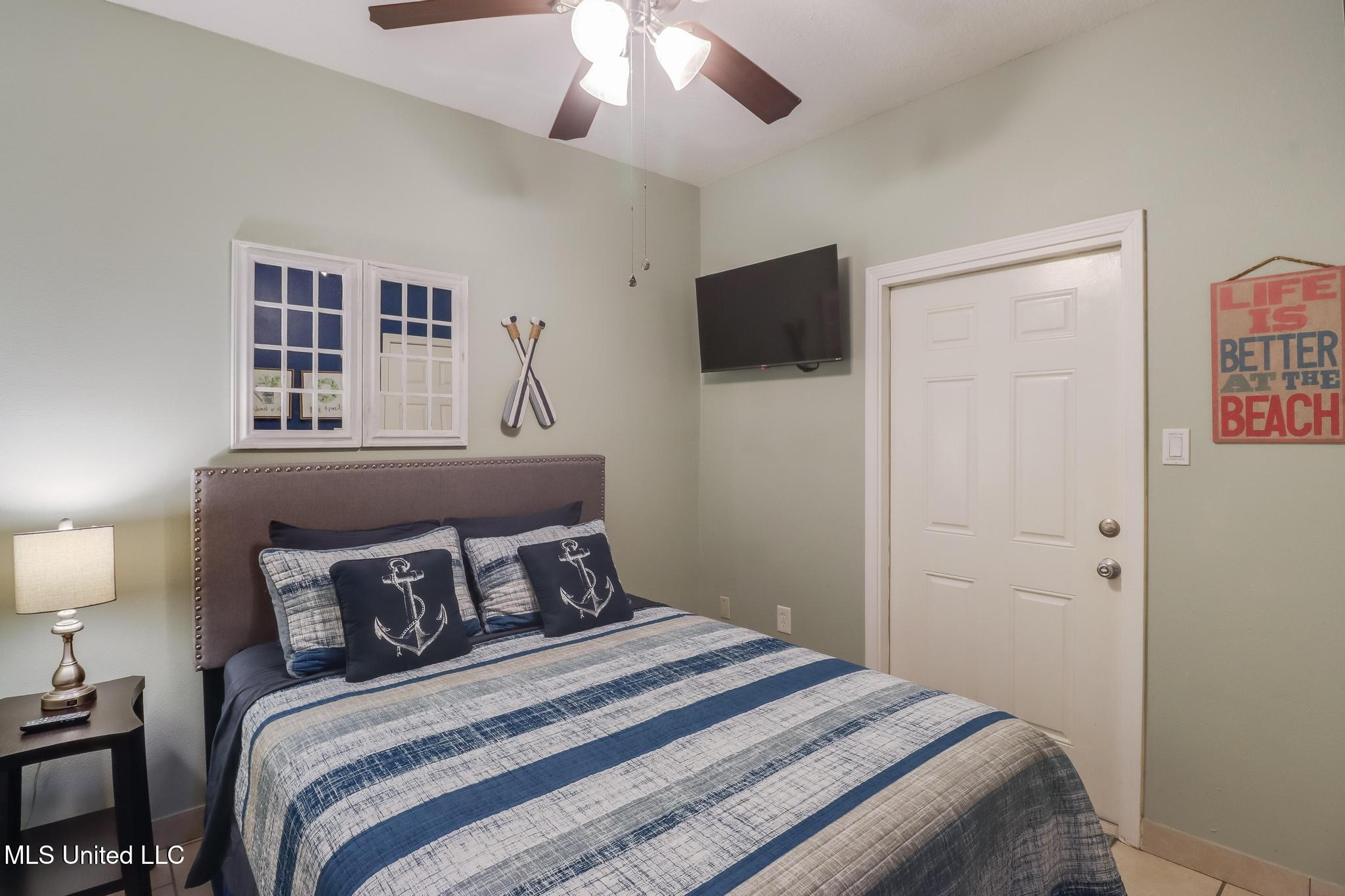 1229 Century Oaks Drive Property Photo 11