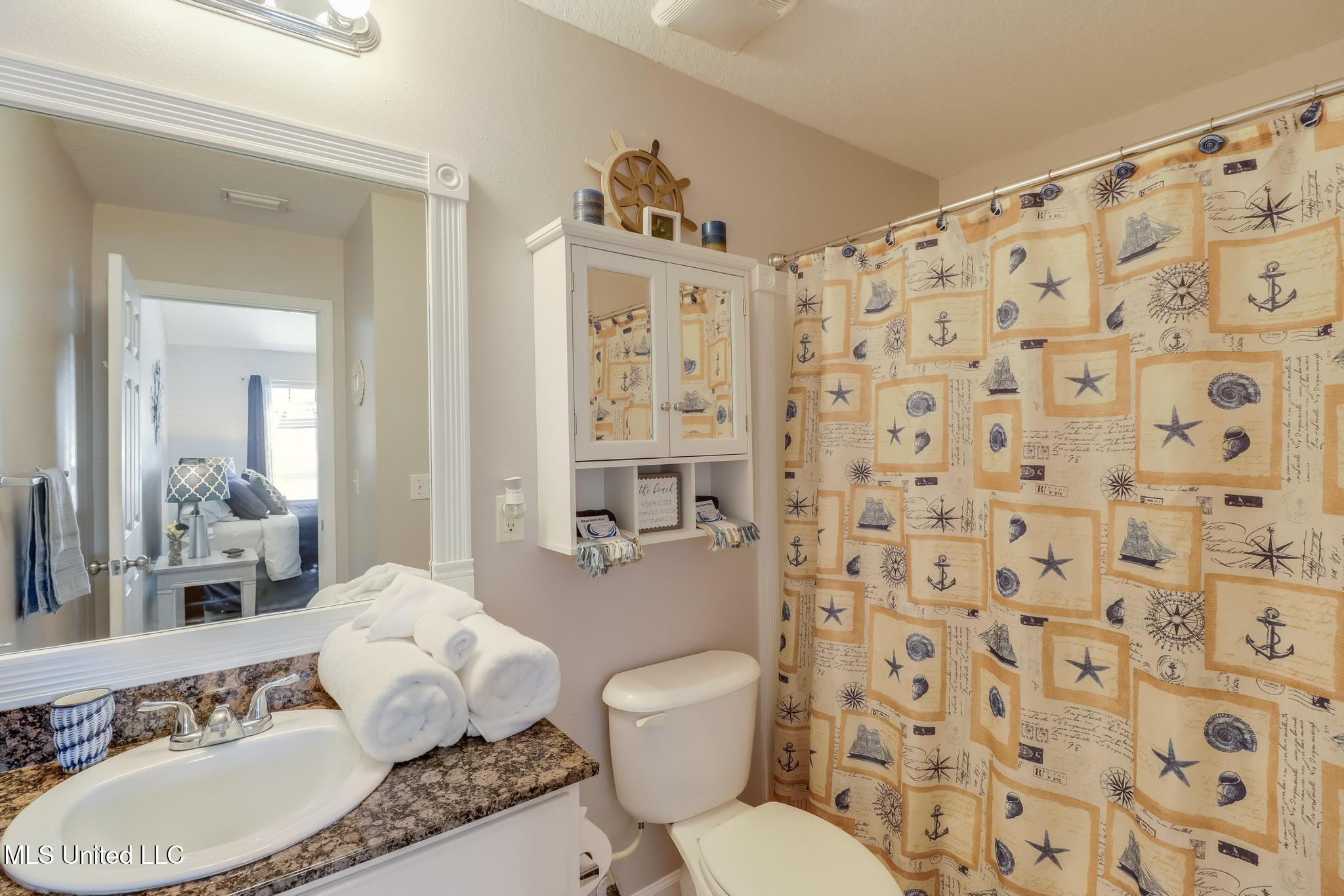 1229 Century Oaks Drive Property Photo 17