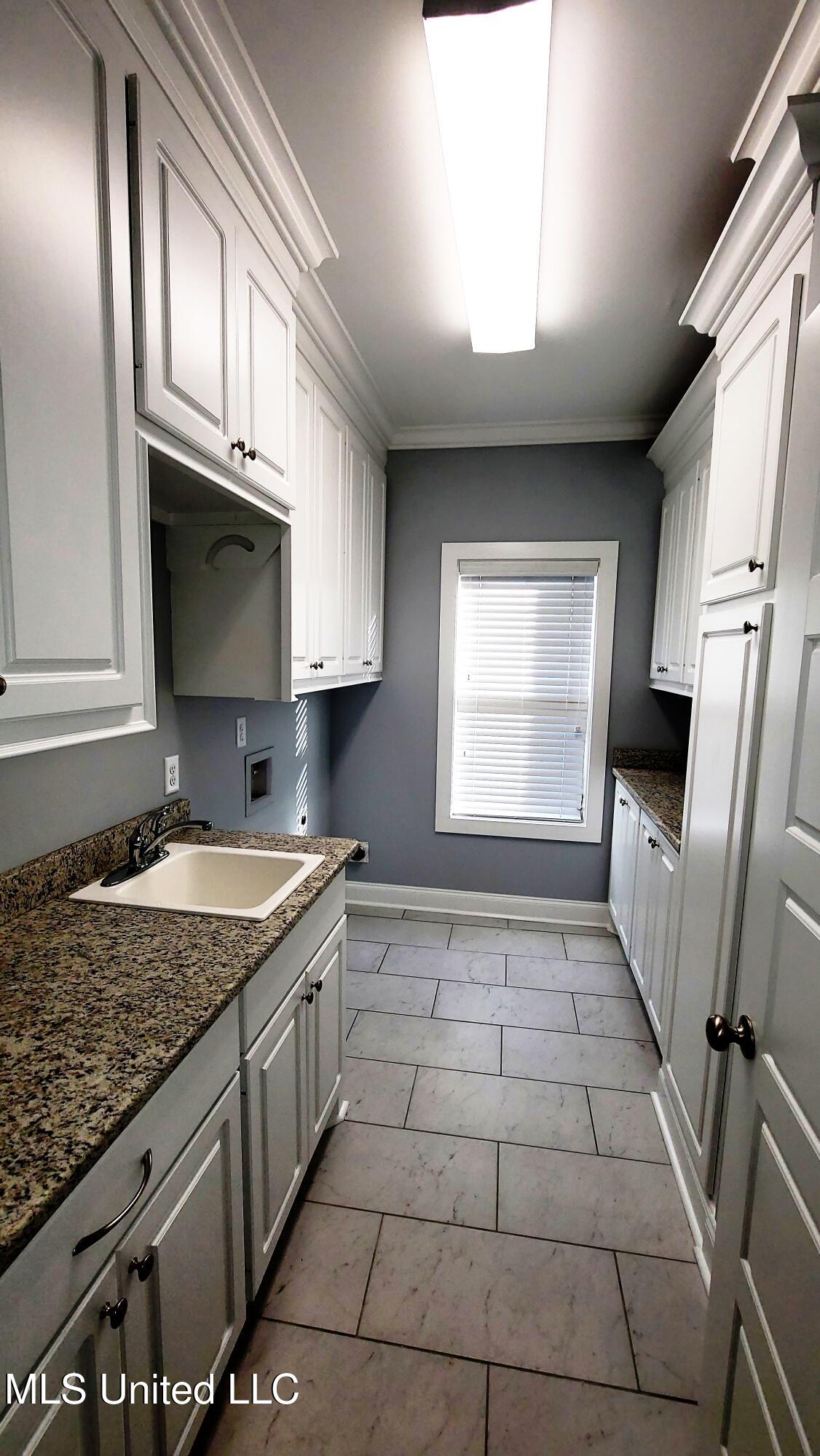 125 Emerald Drive Property Photo 20