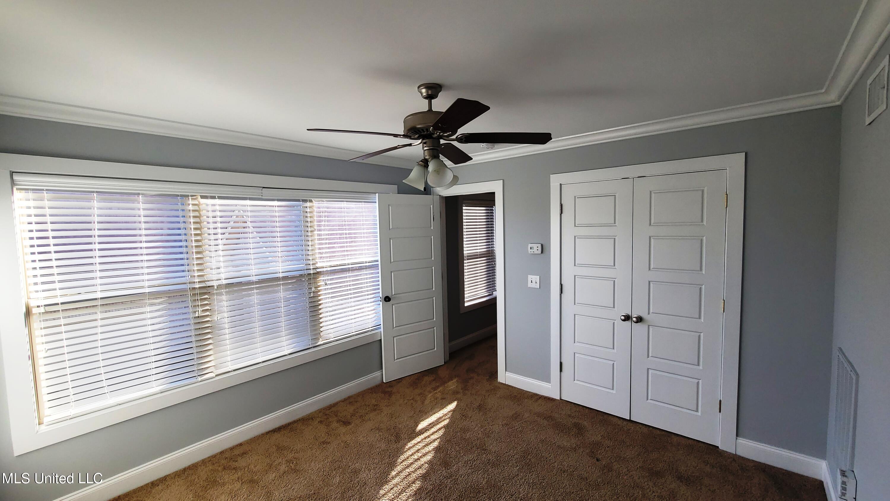 125 Emerald Drive Property Photo 27