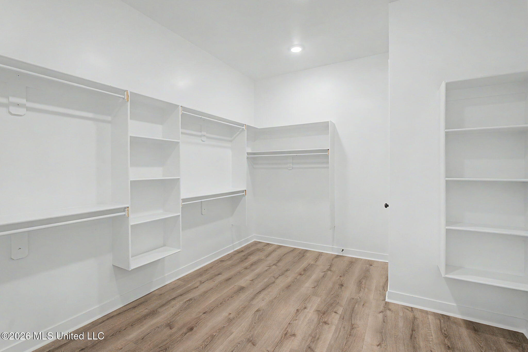 2382 Lauren Way Property Photo 17