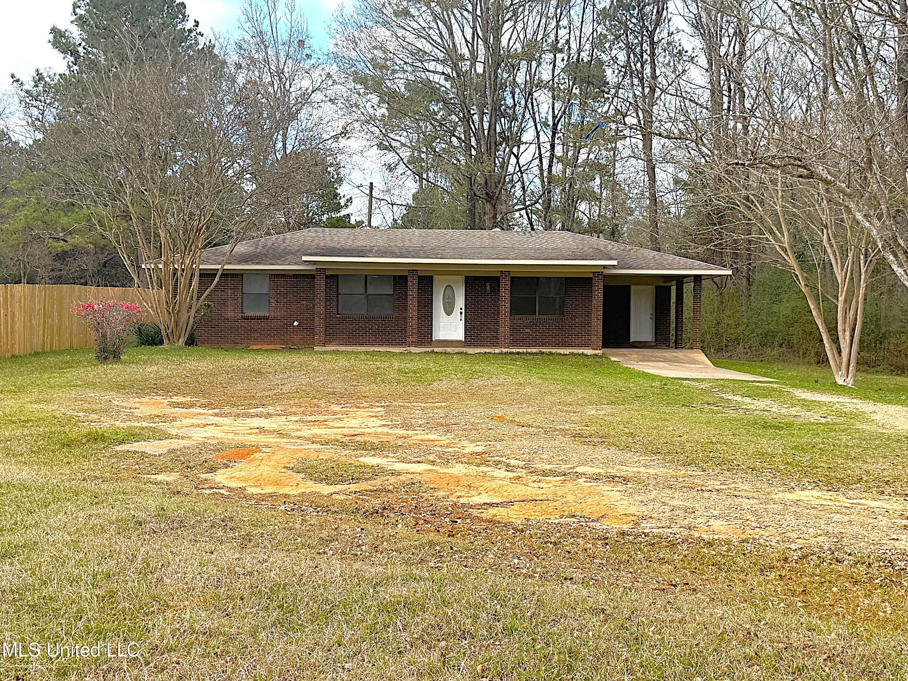 2027 Hamp Lea Road Property Photo 6