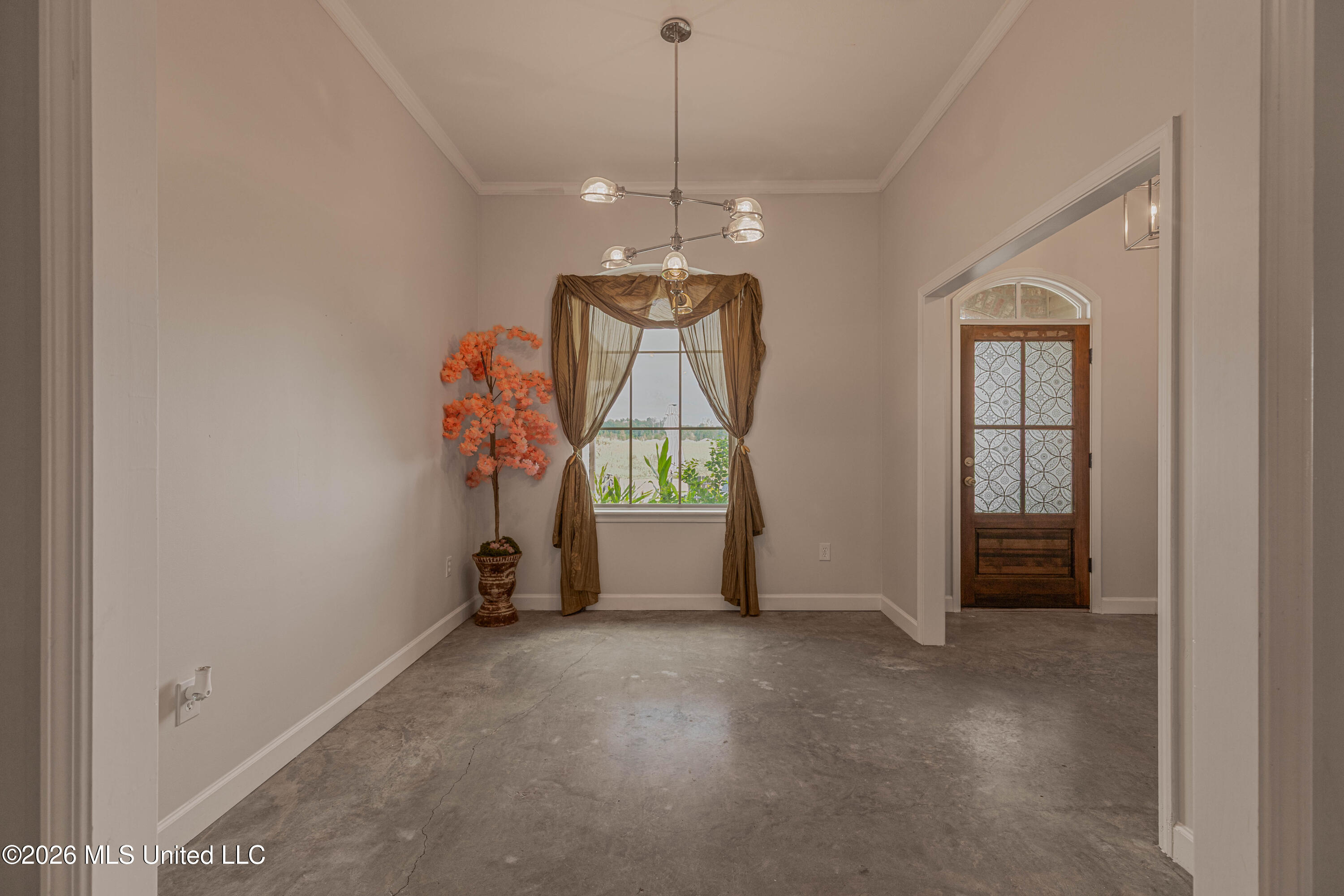 640 Statesman Drive Property Photo 12