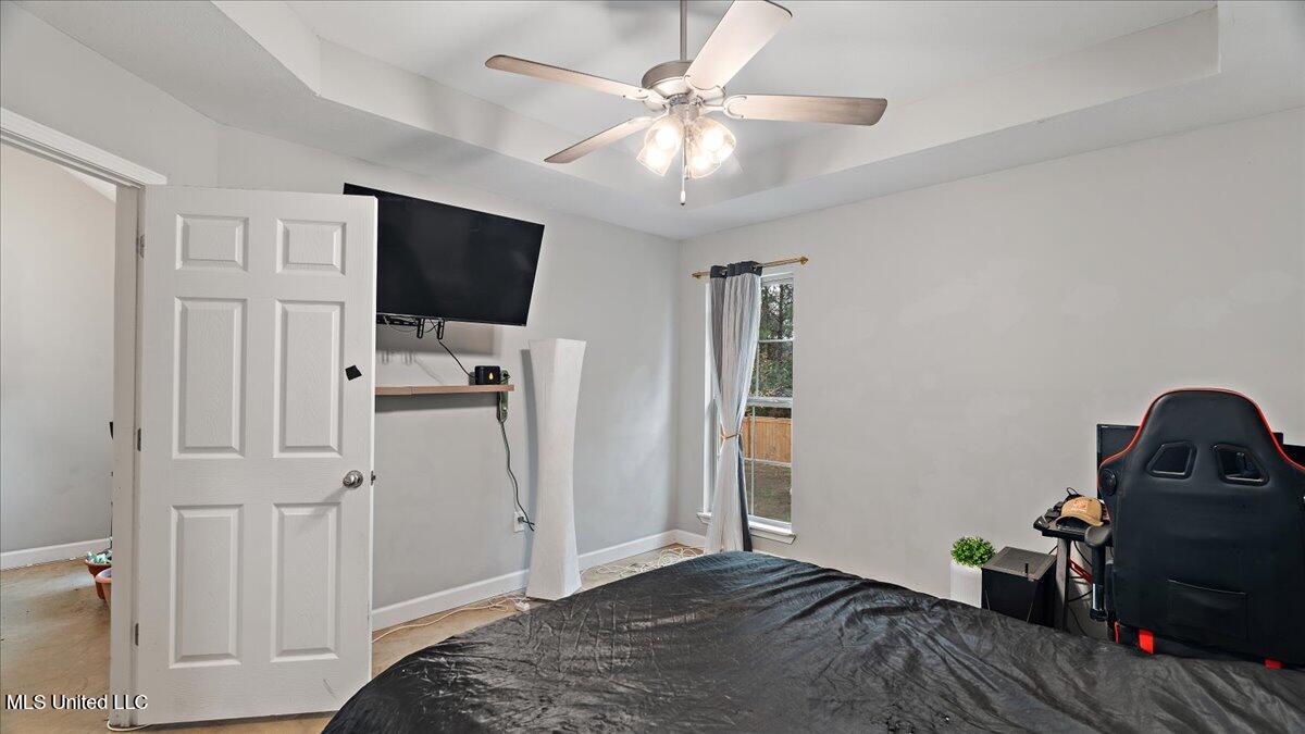 640 Statesman Drive Property Photo 16