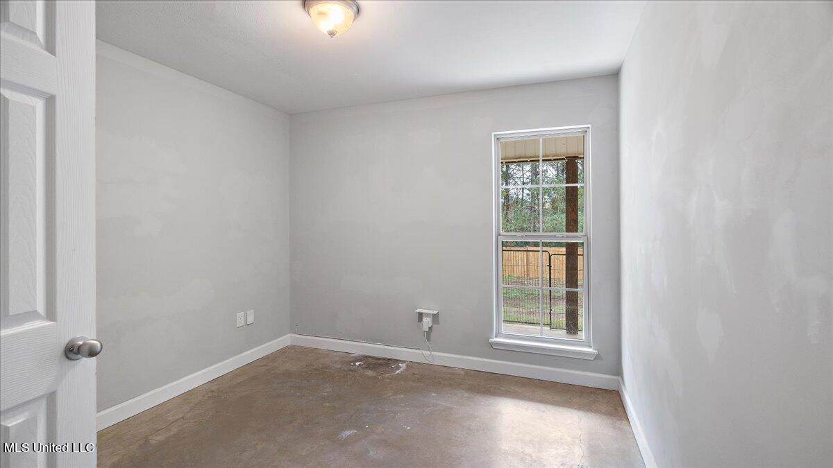 640 Statesman Drive Property Photo 20
