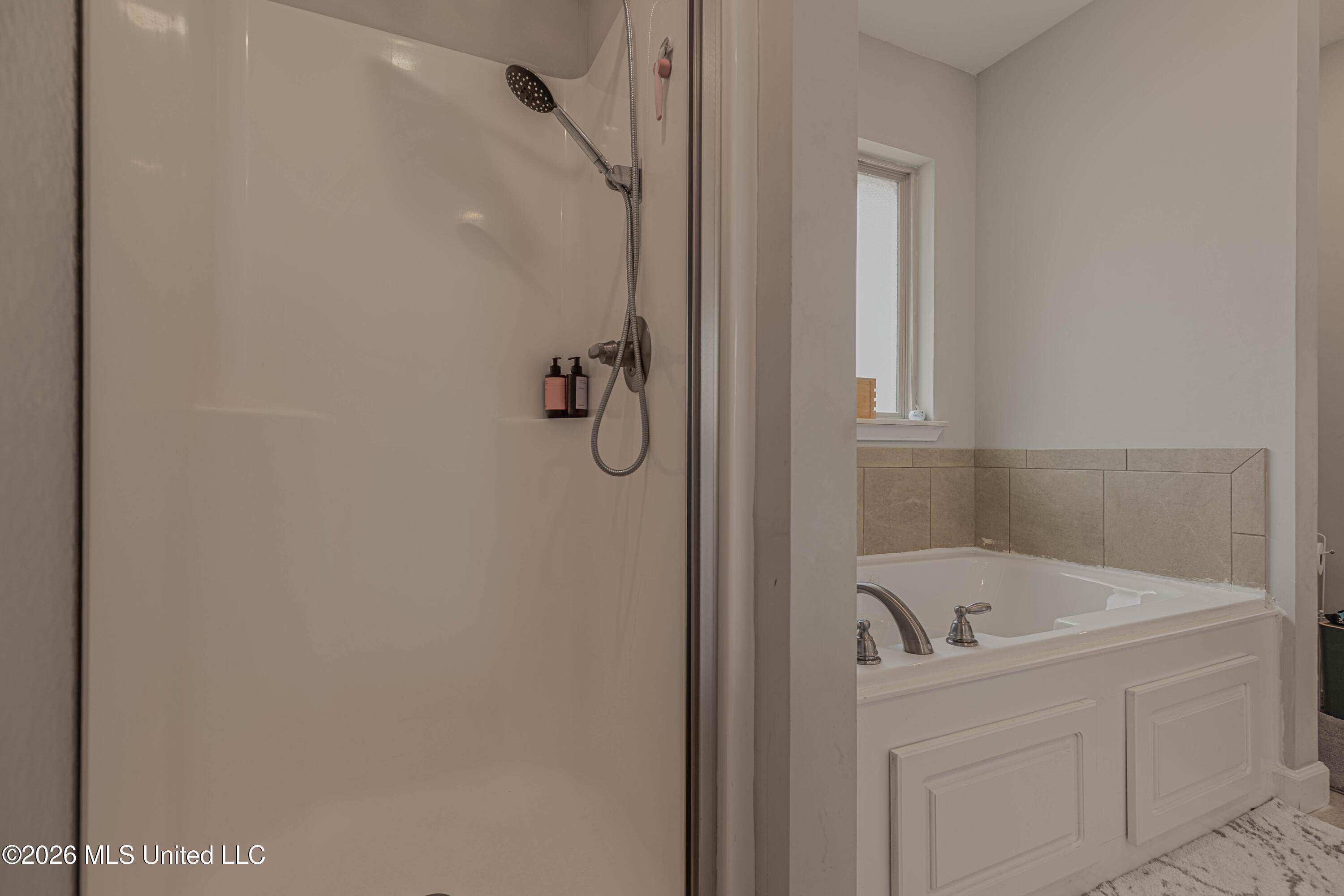 640 Statesman Drive Property Photo 32