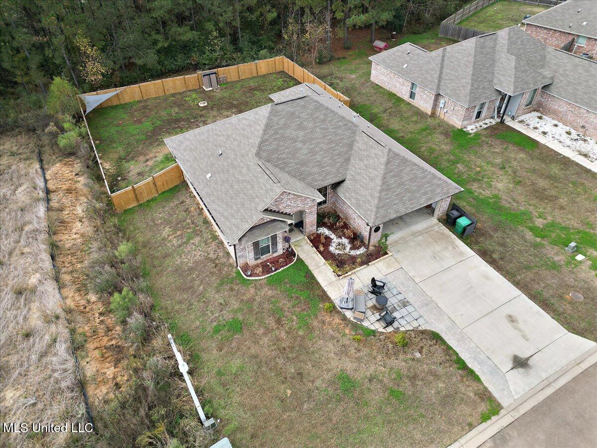 640 Statesman Drive Property Photo 35