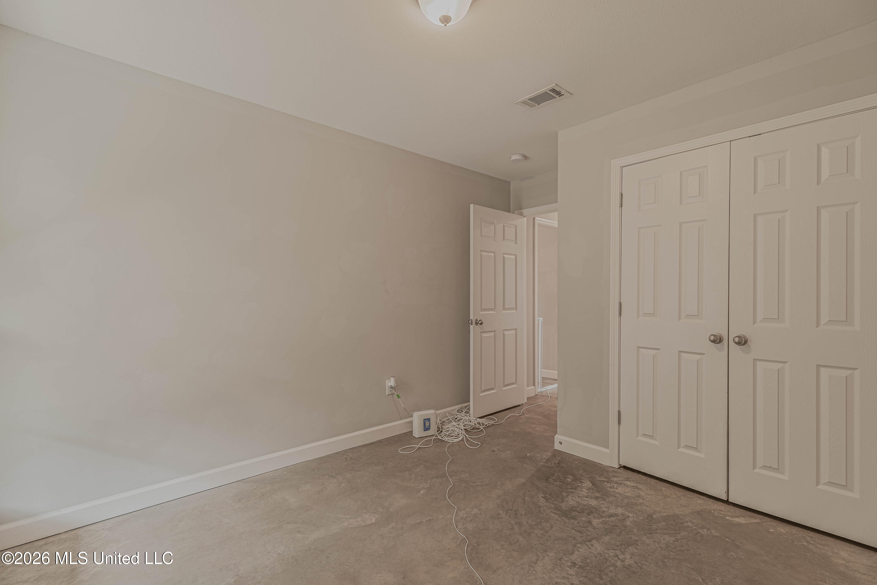 640 Statesman Drive Property Photo 41