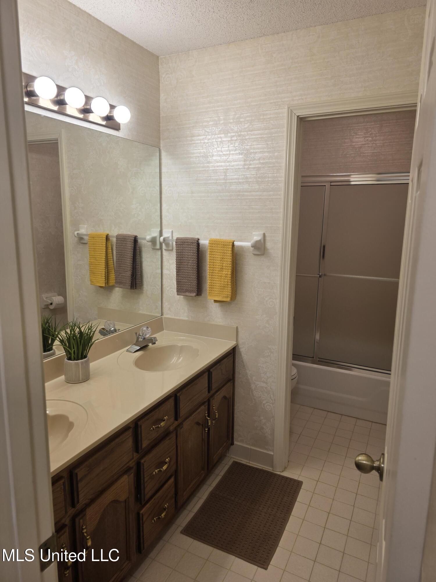 8625 Deer Creek Circle Property Photo 20