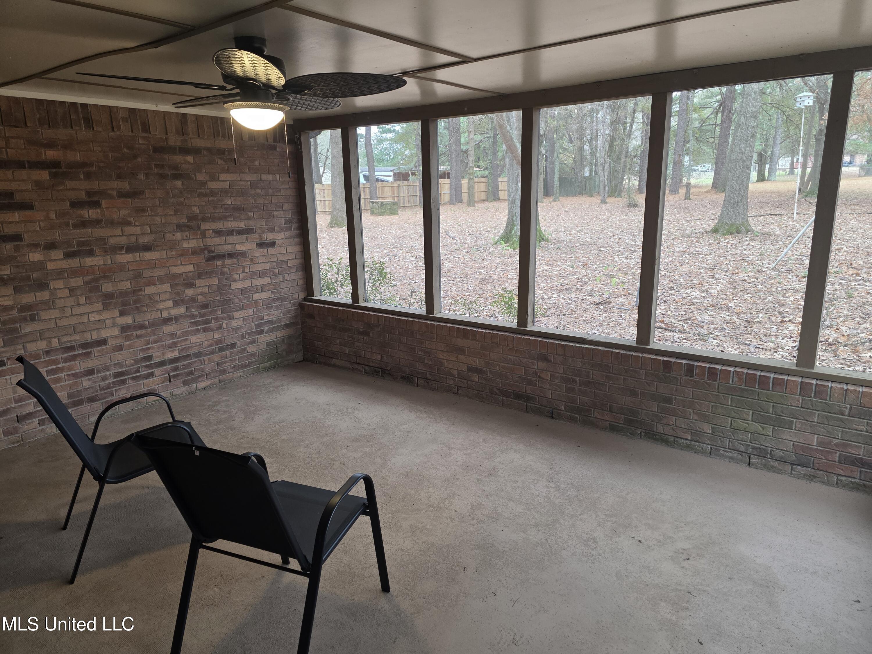 8625 Deer Creek Circle Property Photo 26