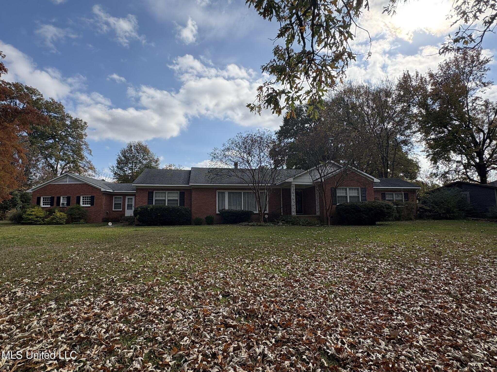 406 Leflore Avenue Property Photo 1