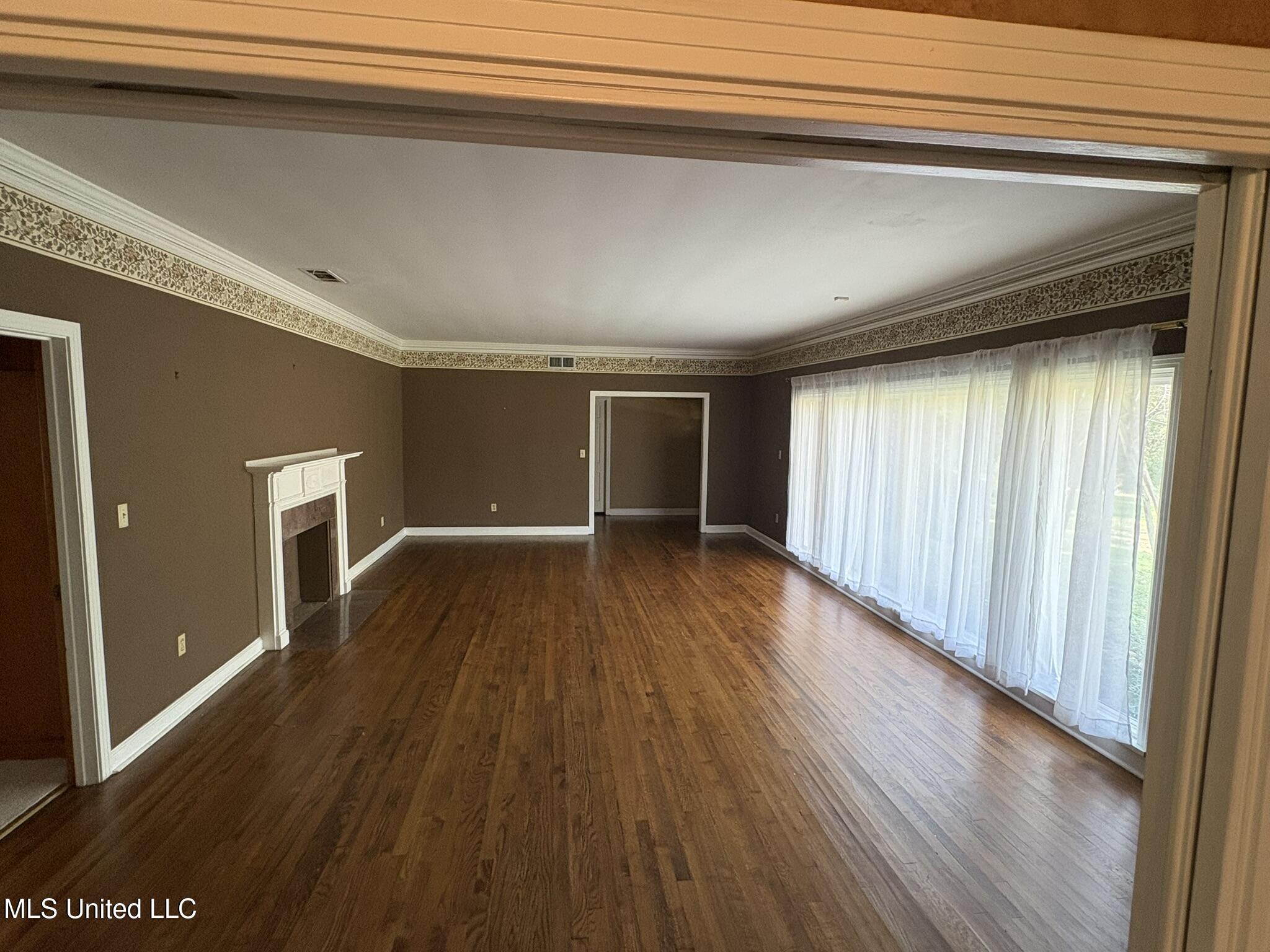406 Leflore Avenue Property Photo 9