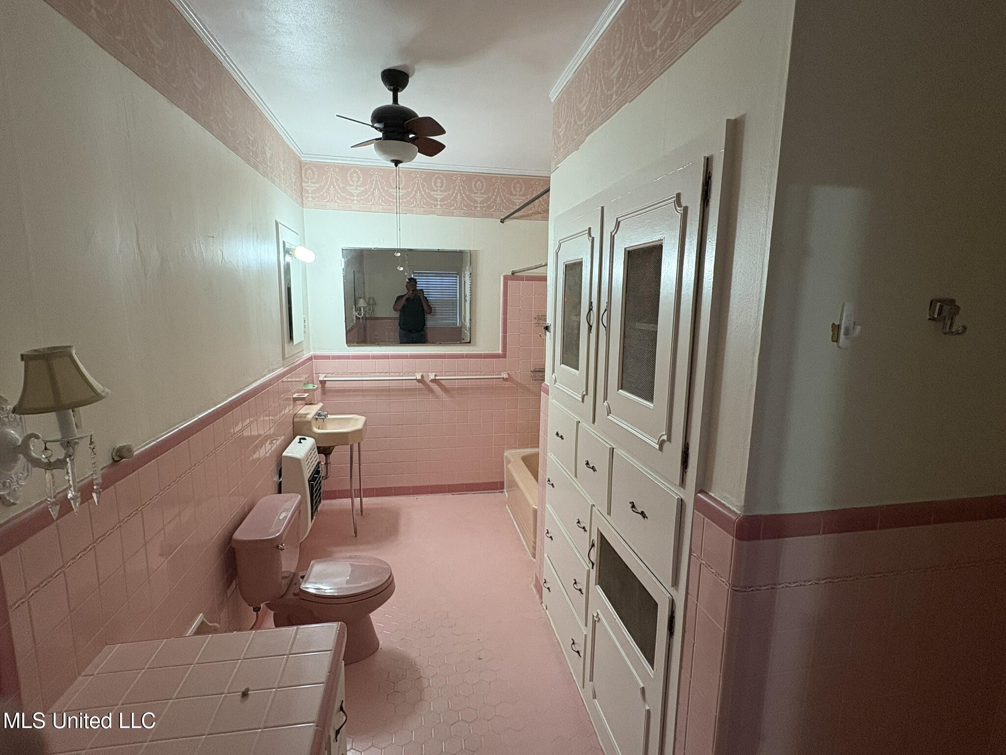 406 Leflore Avenue Property Photo 13