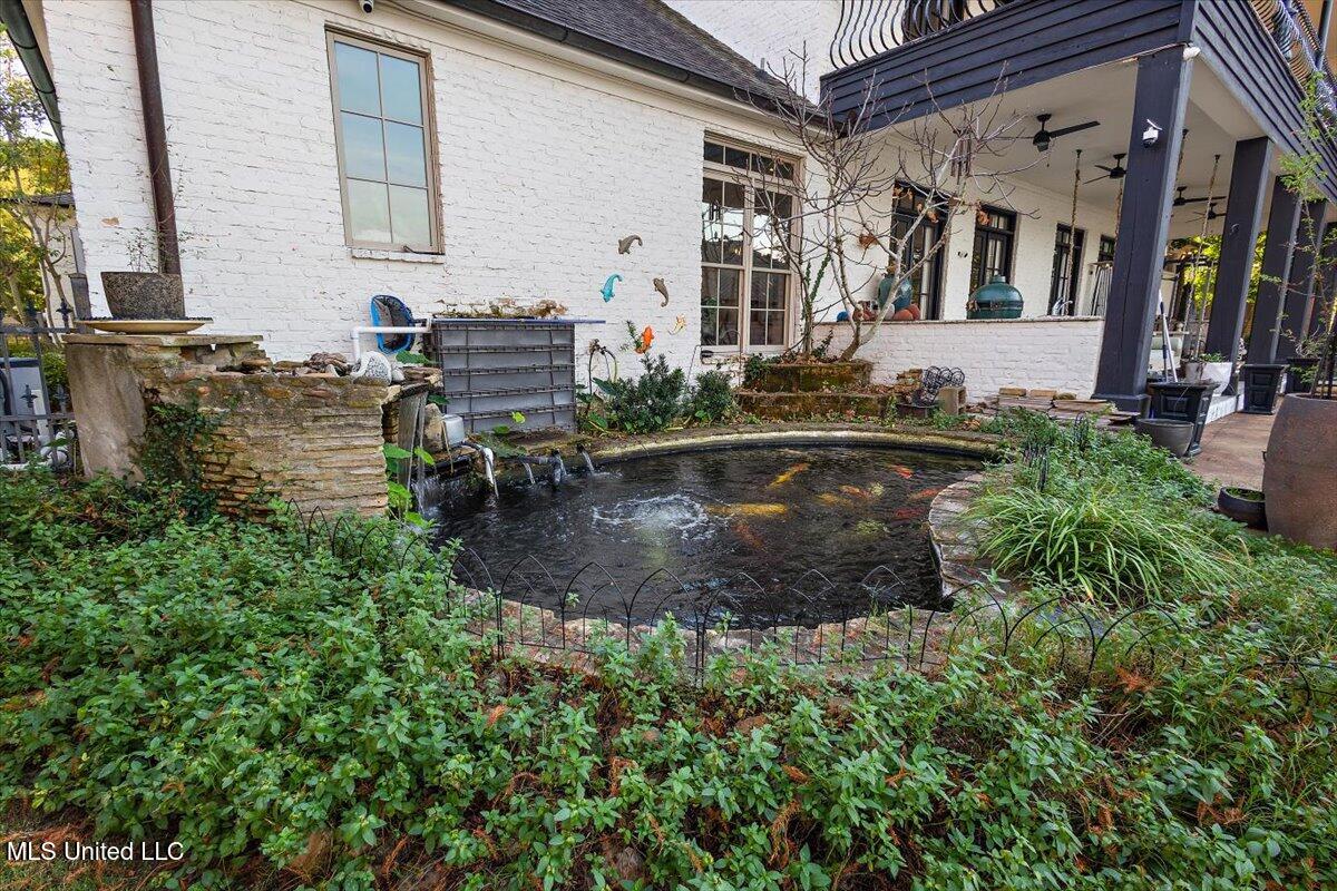 109 Glenwood Bend Property Photo 46