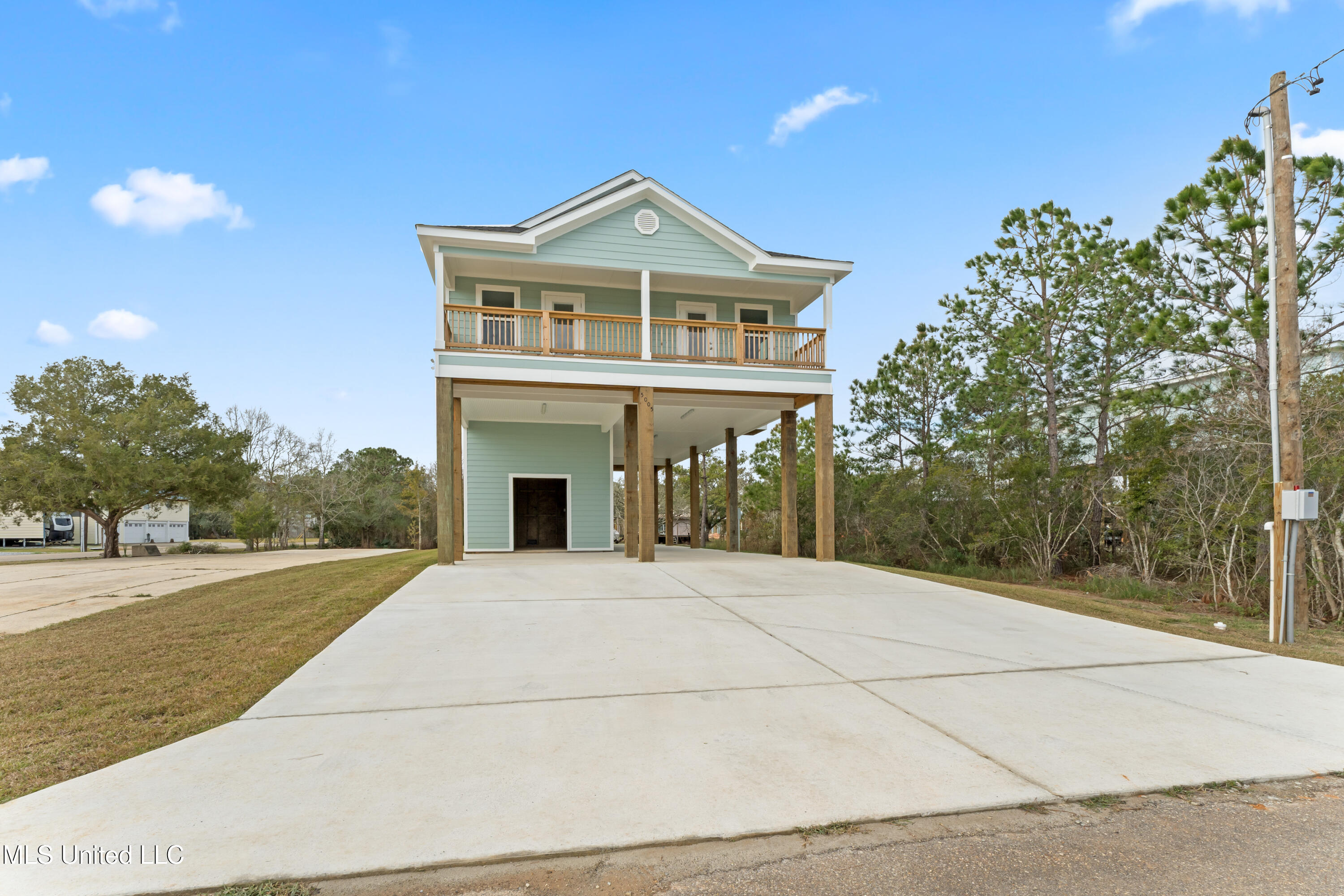 5005 Nebraska Street Property Photo 1
