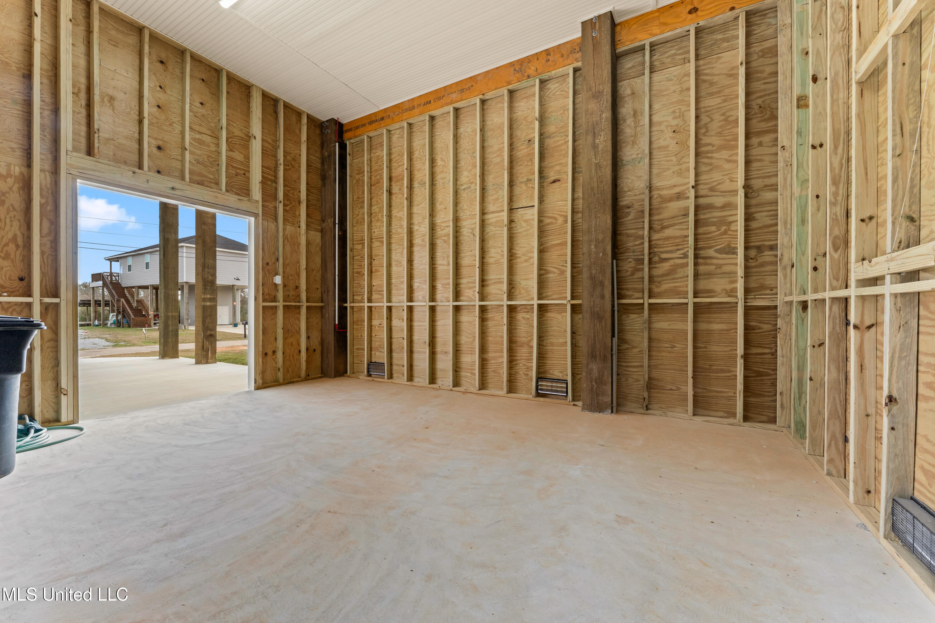 5005 Nebraska Street Property Photo 5