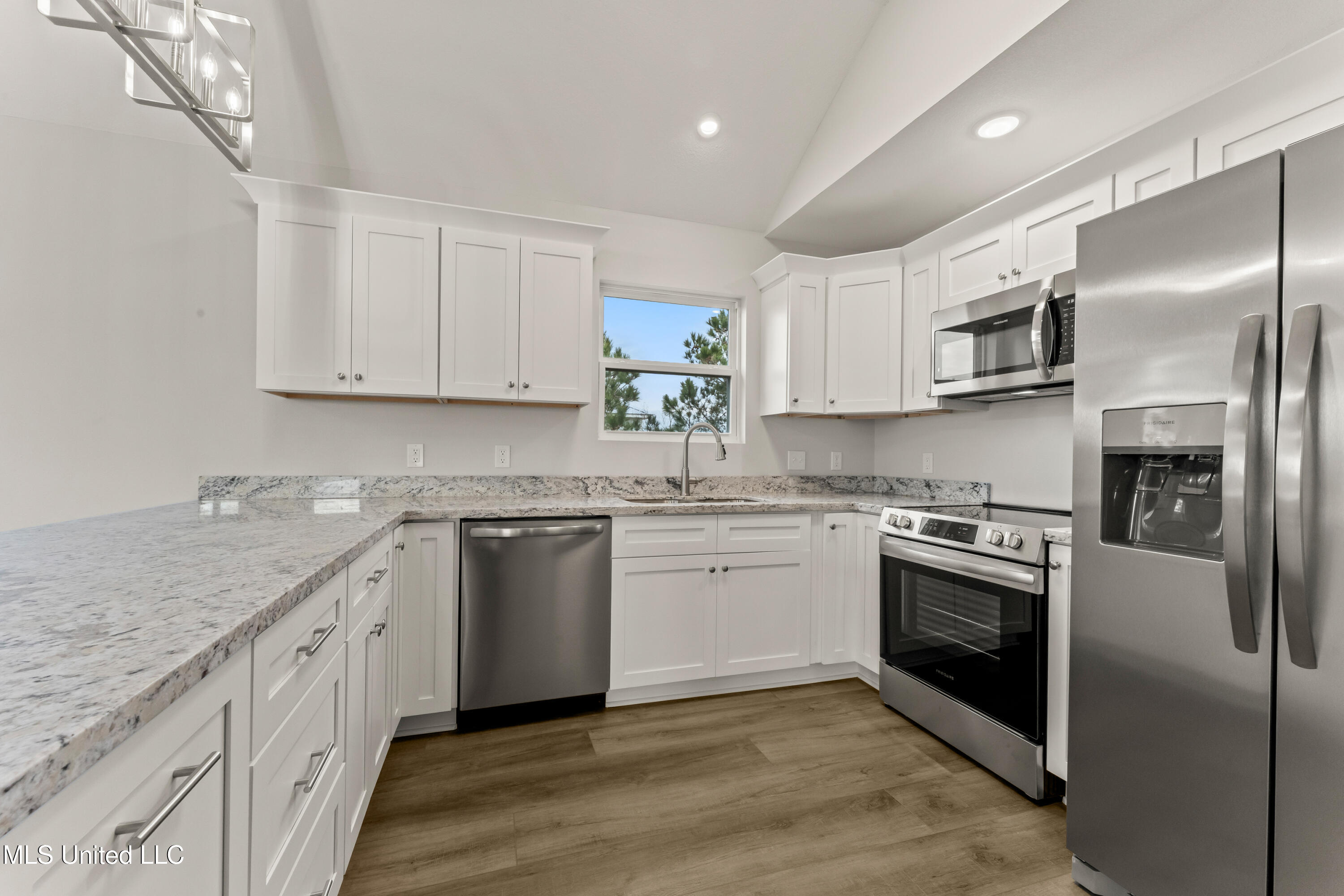 5005 Nebraska Street Property Photo 16
