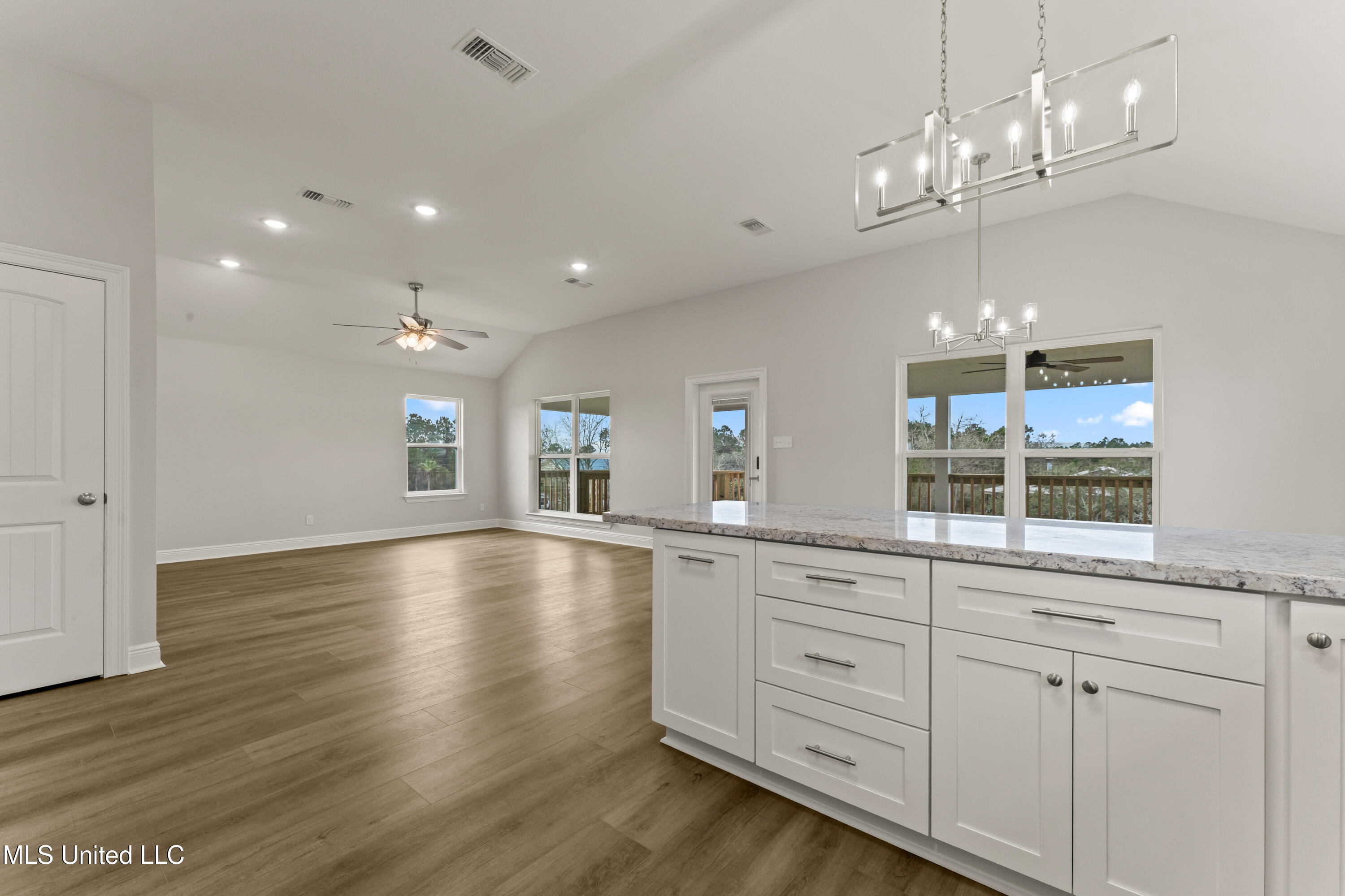 5005 Nebraska Street Property Photo 19