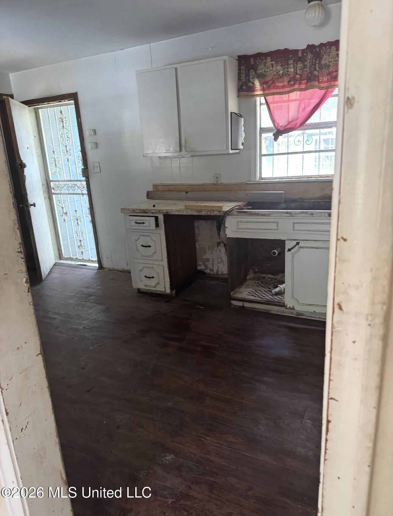 1004 Voorhees Avenue Property Photo 24