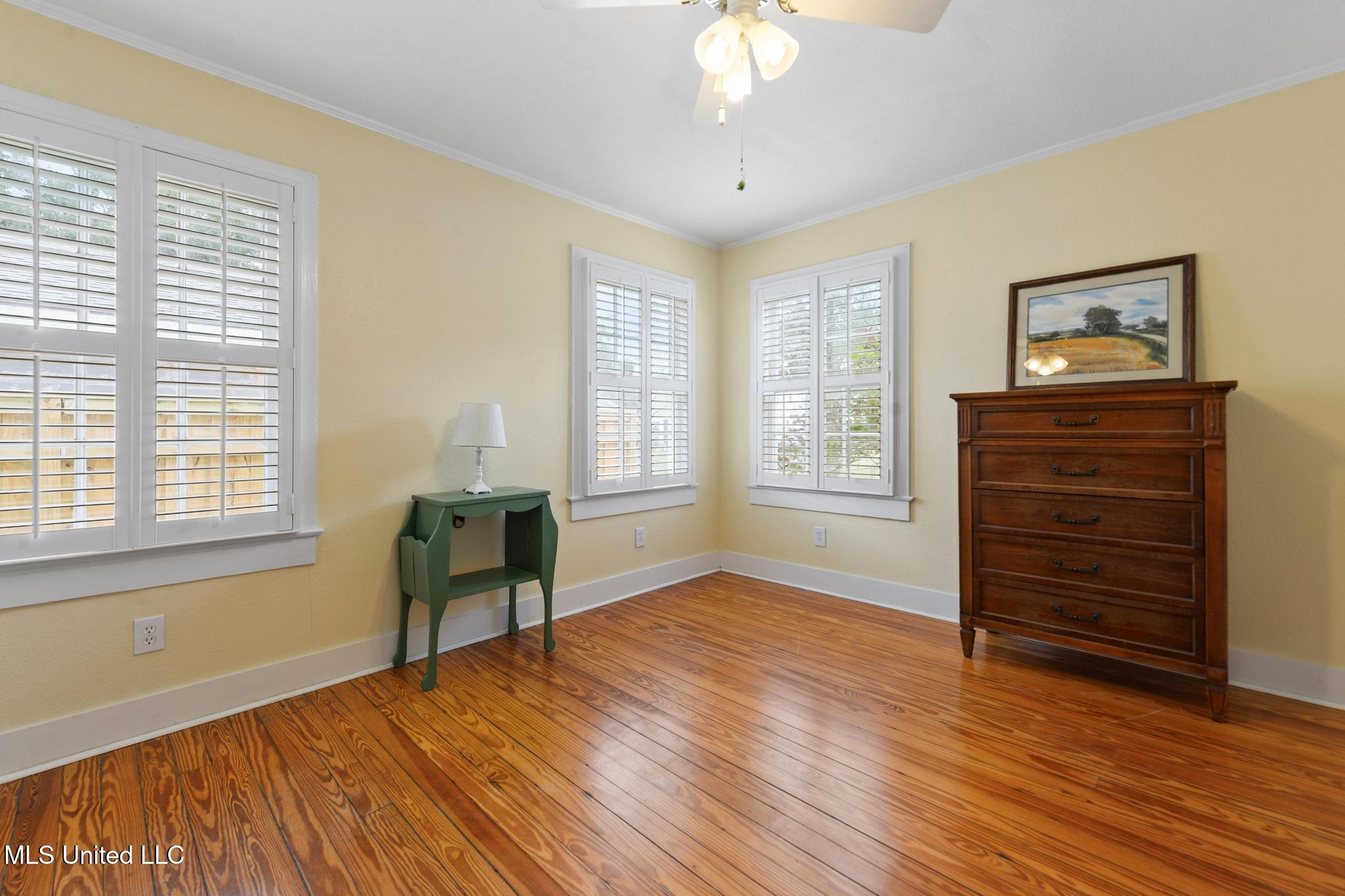 321 State Street Property Photo 12