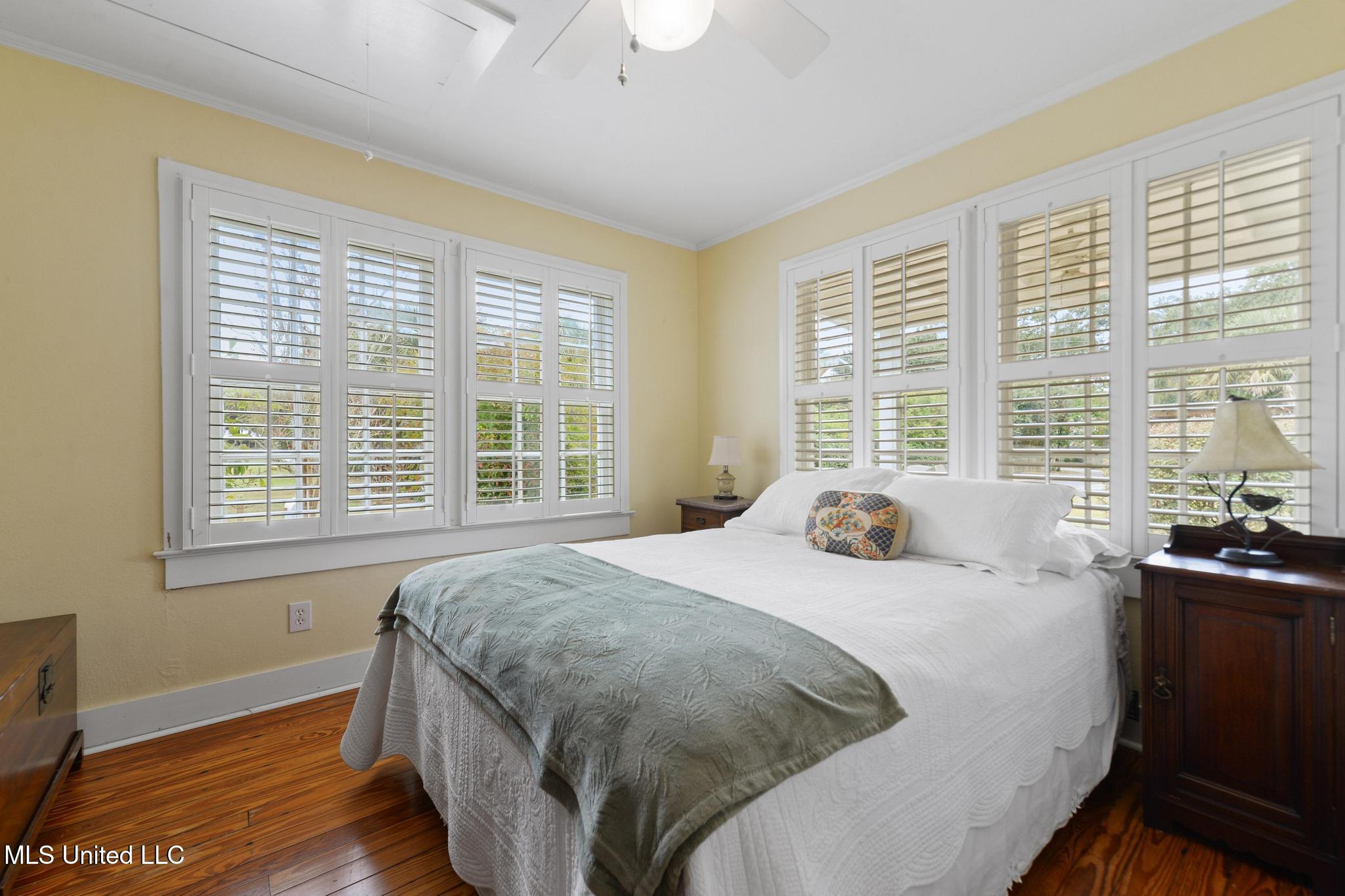 321 State Street Property Photo 15