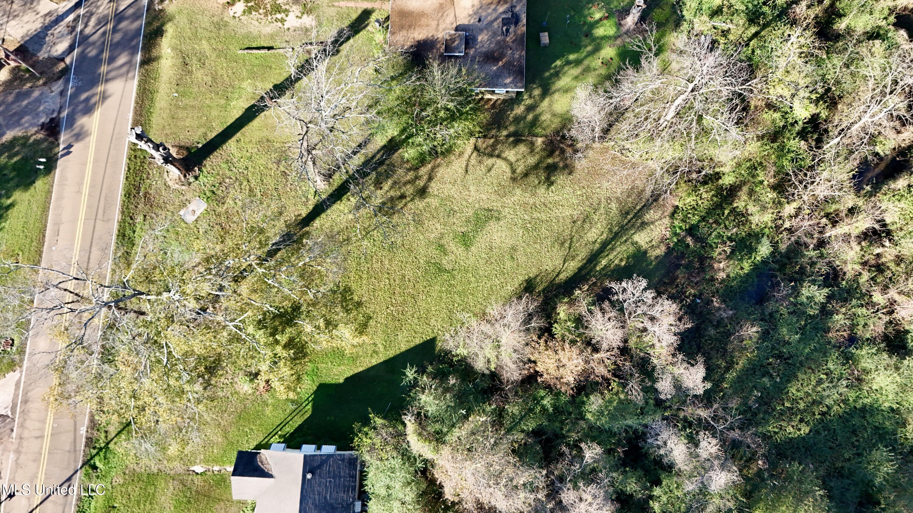 Monroe Street Property Photo 8
