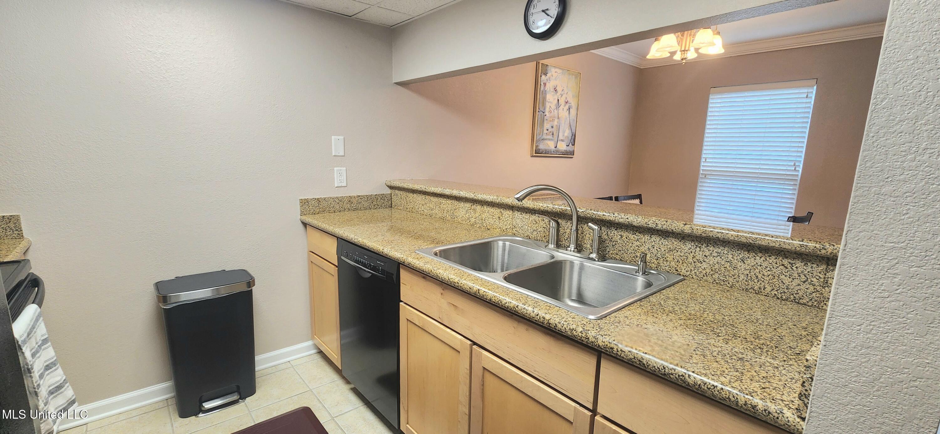 3230 Cumberland Road Property Photo 14