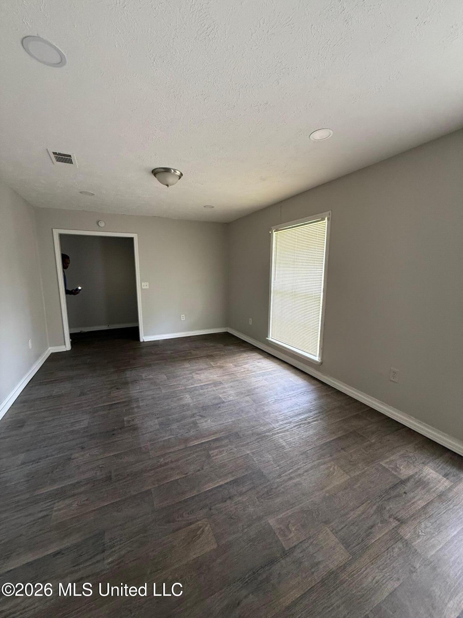 1124 Woodville Drive Property Photo 10