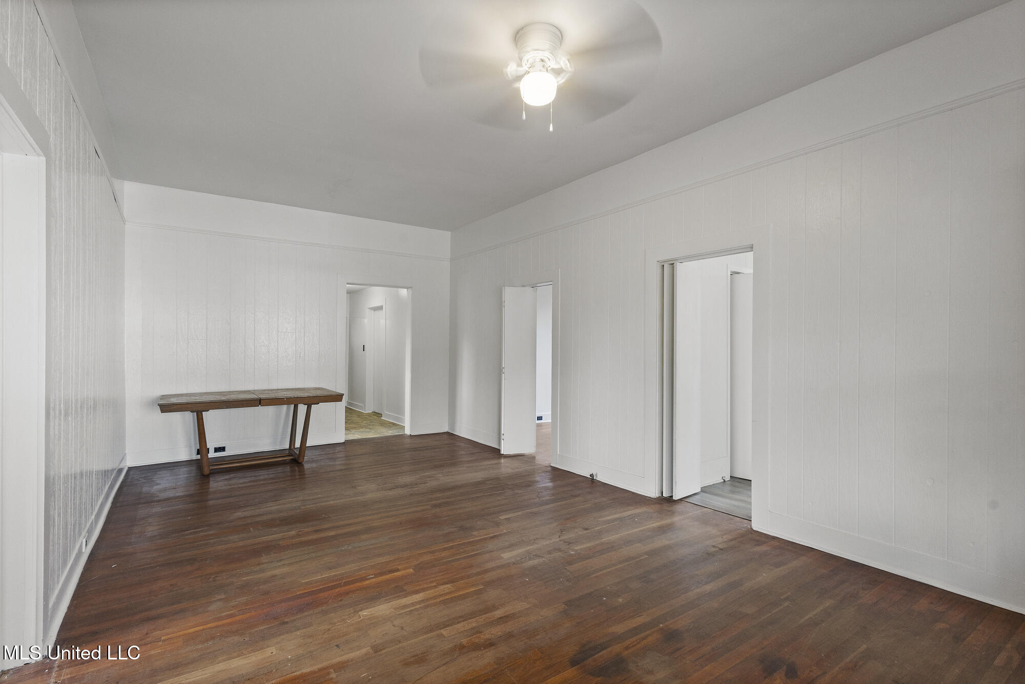 264 Berry Street Property Photo 2
