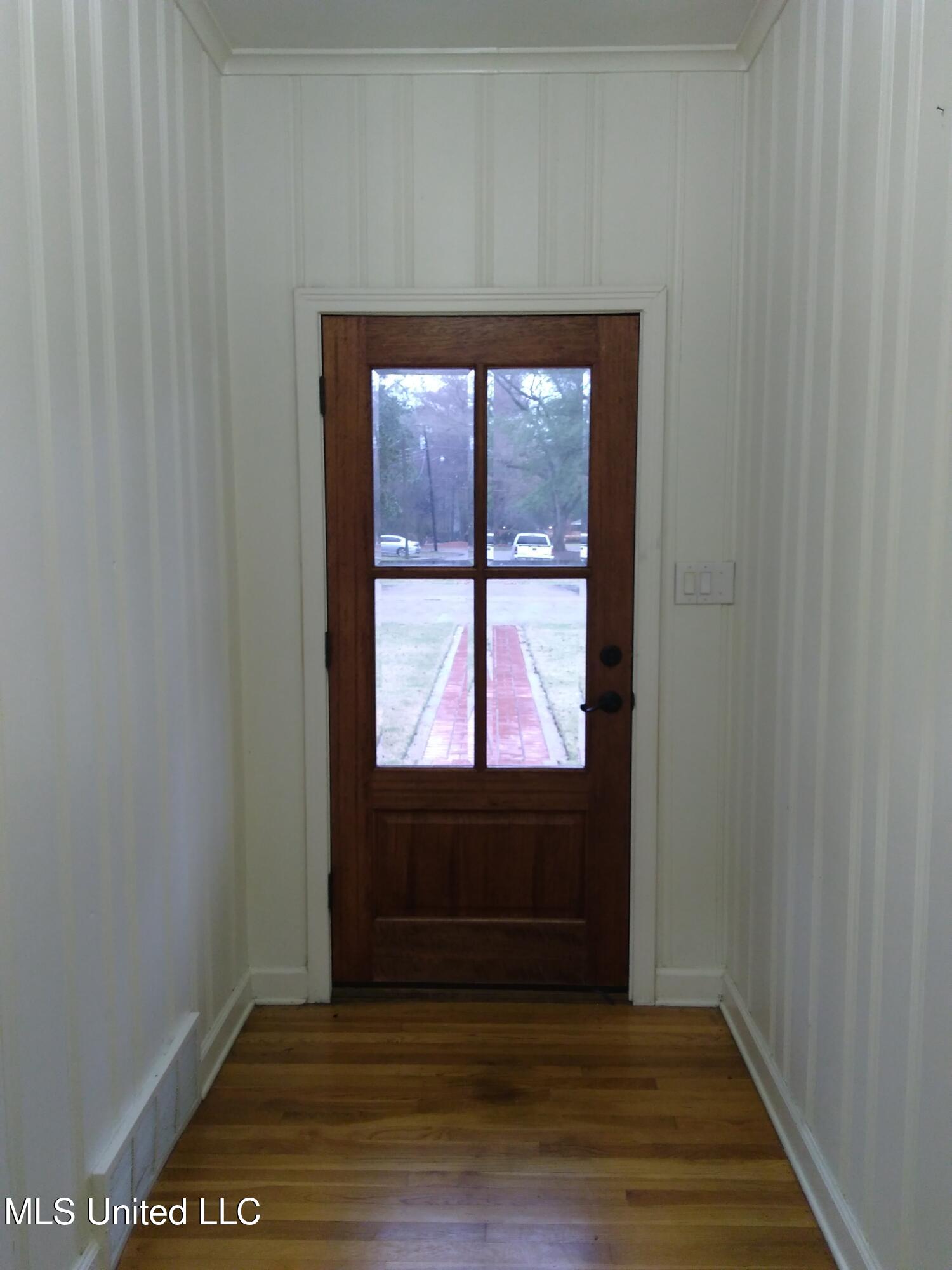 611 Magnolia Drive Property Photo 6