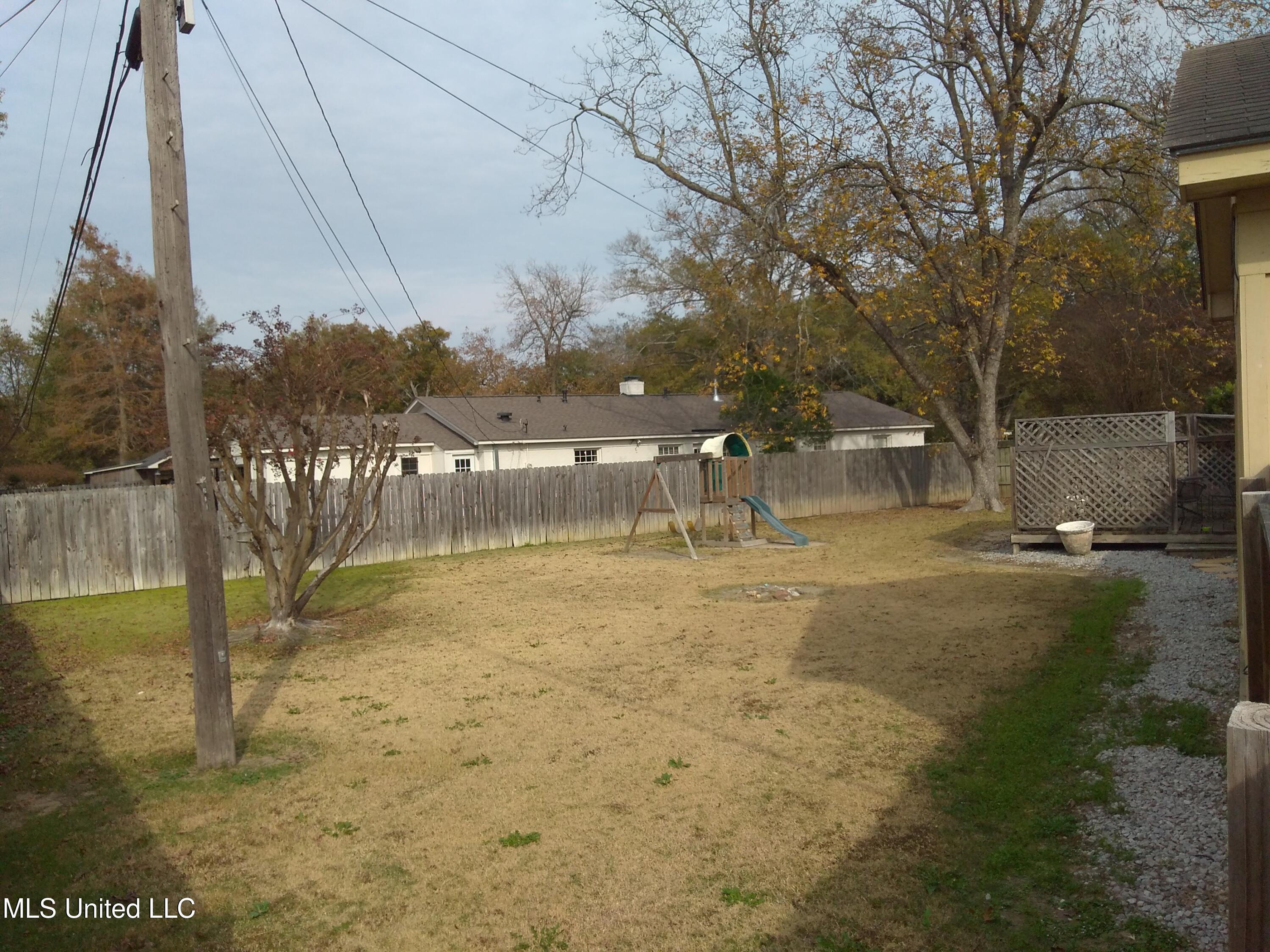 611 Magnolia Drive Property Photo 22