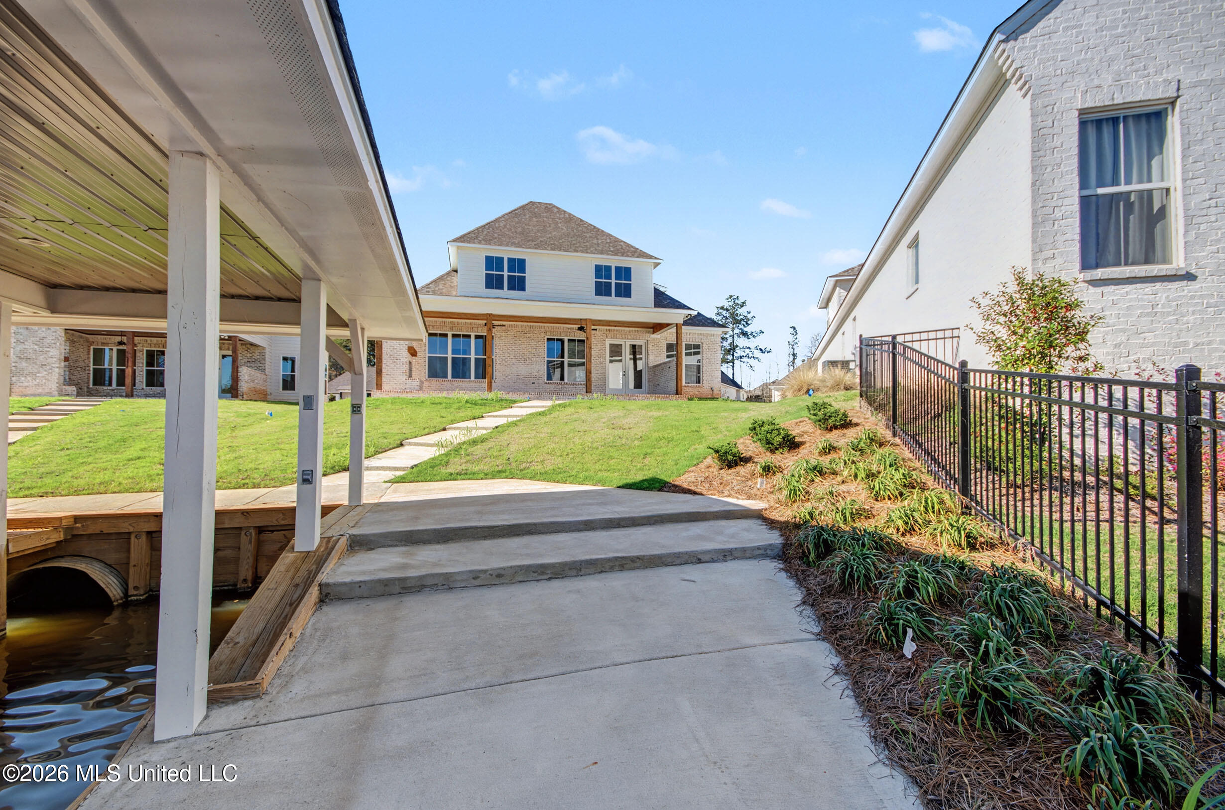 106 Heron's Bay Circle Property Photo 10