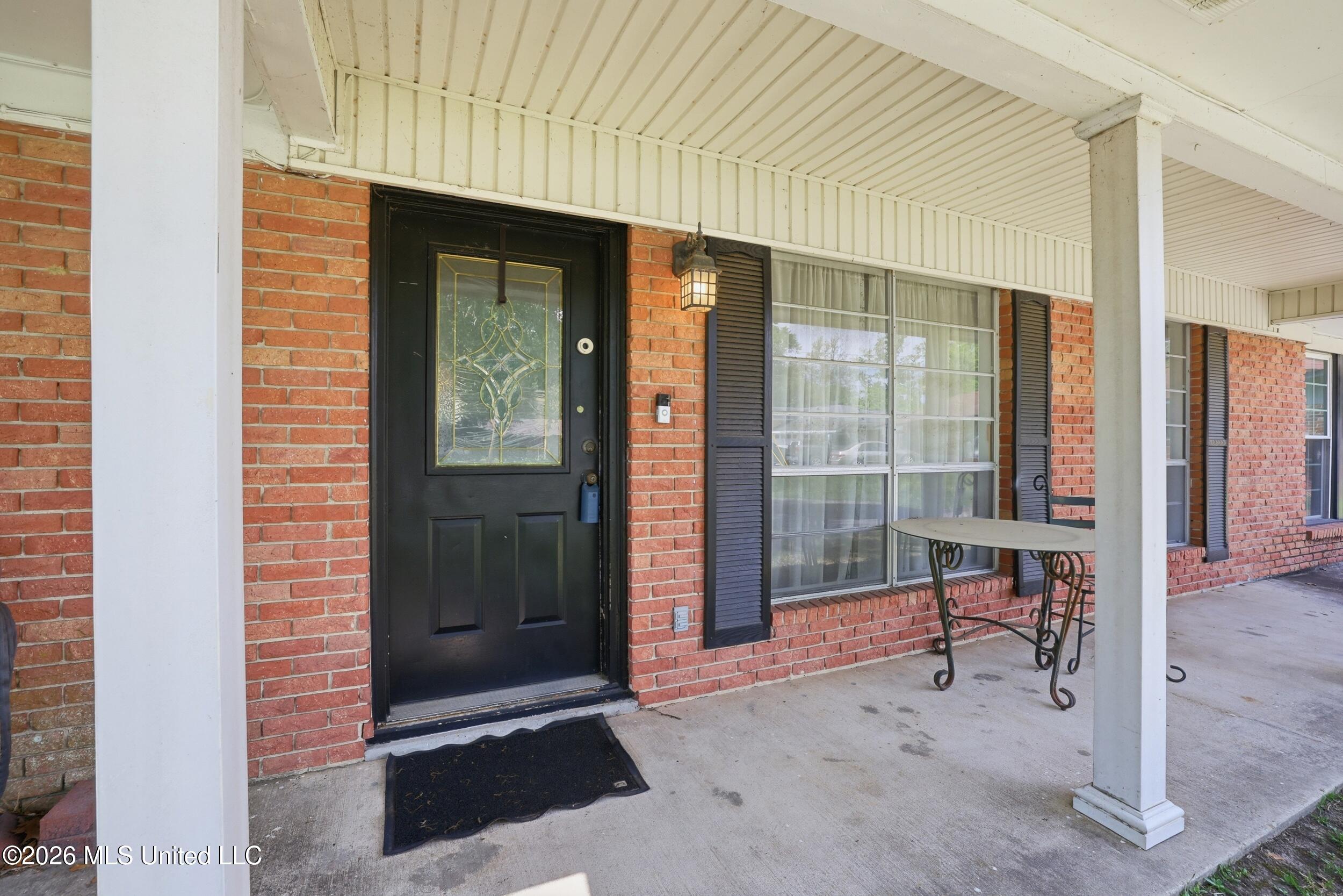 4221 Londontown Road Property Photo 5