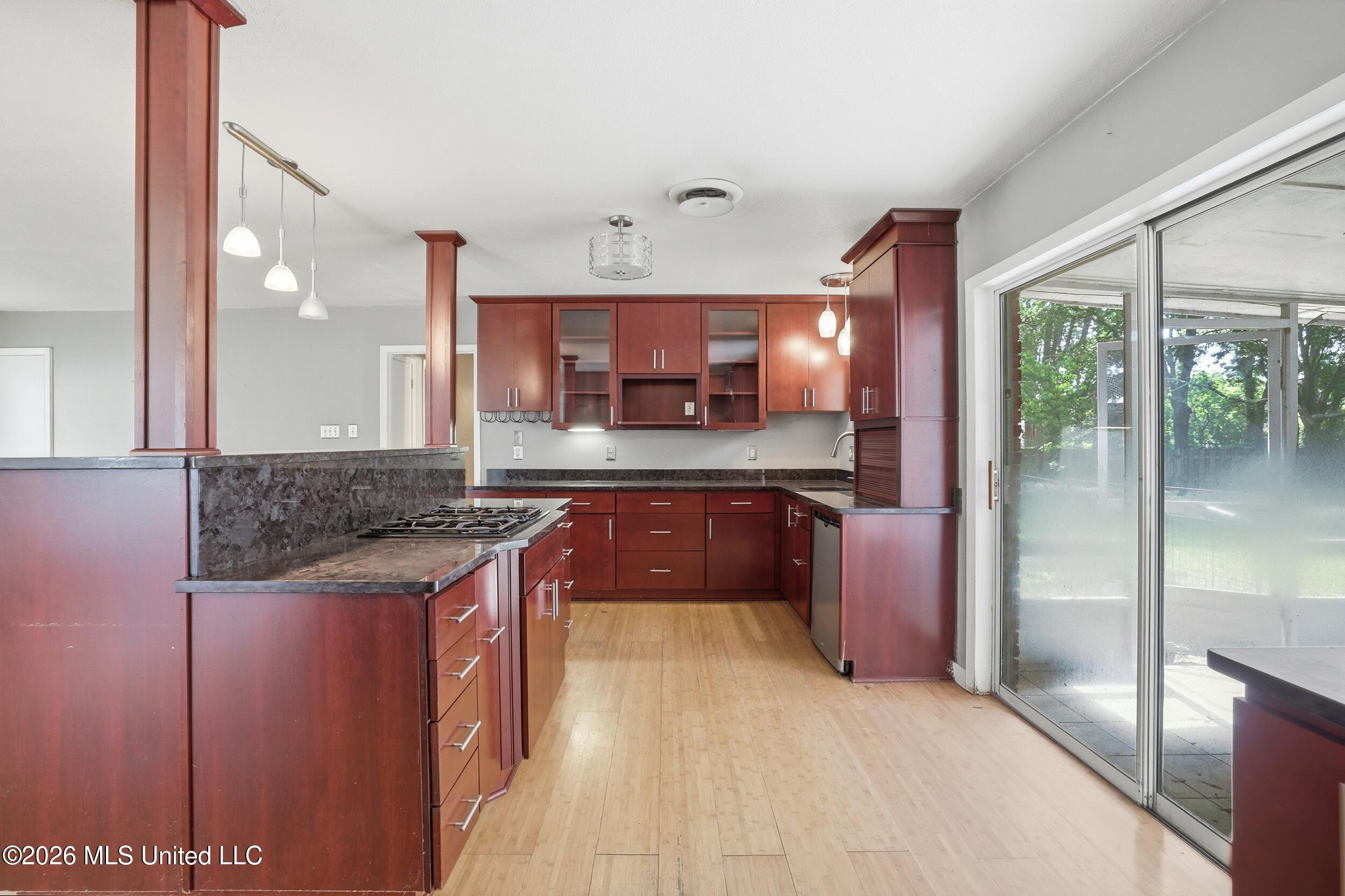 4221 Londontown Road Property Photo 13